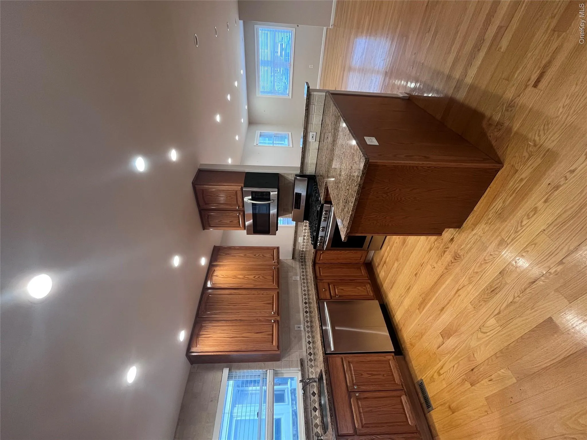 442 Beech Street, Long Beach, NY, 3 Bedrooms Bedrooms, 6 Rooms Rooms,2 BathroomsBathrooms,Residential Lease,For Rent,Beech,0,969740 442 Beech Street, Long Beach, NY, 3 Bedrooms Bedrooms, 6 Rooms Rooms,2 BathroomsBathrooms,Residential Lease,For Rent,Beech,0,969740