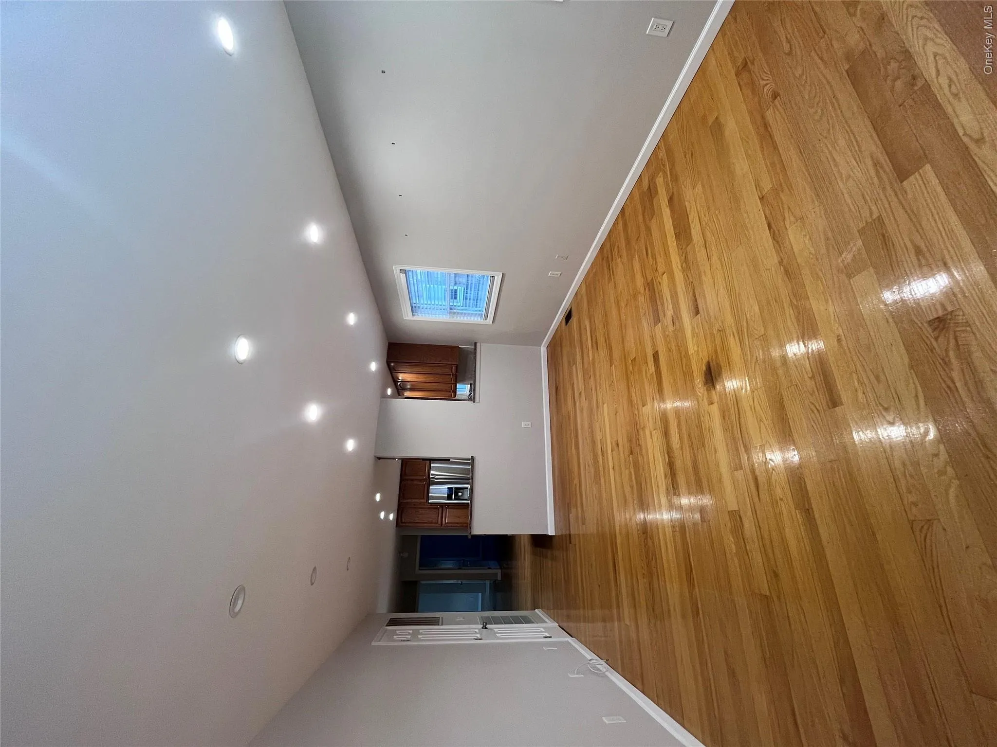 442 Beech Street, Long Beach, NY, 3 Bedrooms Bedrooms, 6 Rooms Rooms,2 BathroomsBathrooms,Residential Lease,For Rent,Beech,0,969740 442 Beech Street, Long Beach, NY, 3 Bedrooms Bedrooms, 6 Rooms Rooms,2 BathroomsBathrooms,Residential Lease,For Rent,Beech,0,969740