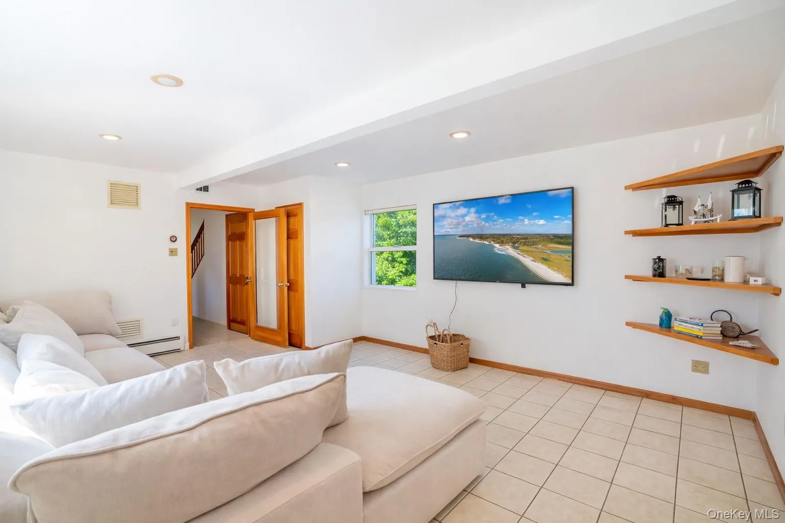 1250 2nd Street, Southold, NY, 3 Bedrooms Bedrooms, 7 Rooms Rooms,2 BathroomsBathrooms,Residential Lease,For Rent,2nd,0,969745 1250 2nd Street, Southold, NY, 3 Bedrooms Bedrooms, 7 Rooms Rooms,2 BathroomsBathrooms,Residential Lease,For Rent,2nd,0,969745