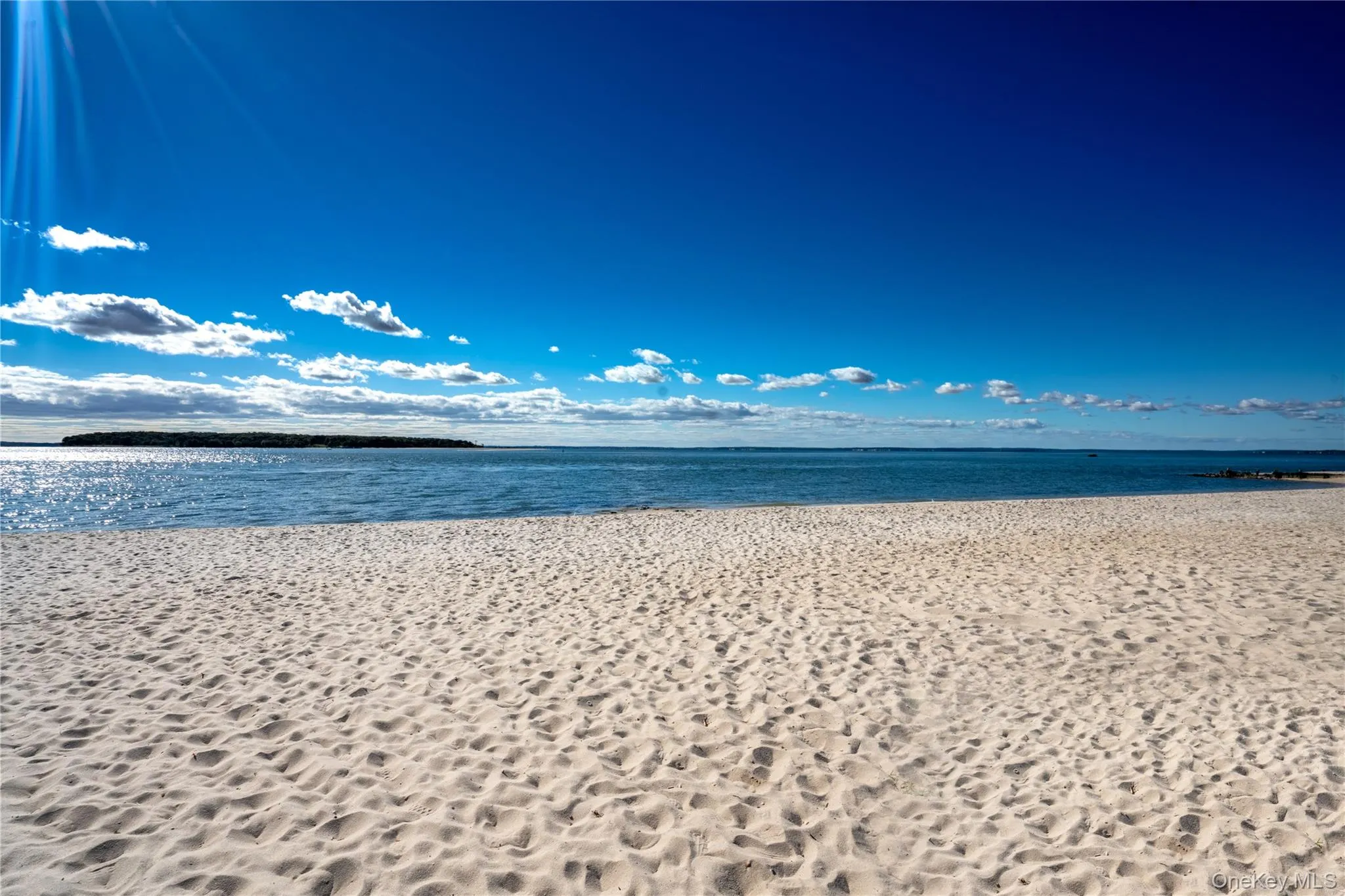 1250 2nd Street, Southold, NY, 3 Bedrooms Bedrooms, 7 Rooms Rooms,2 BathroomsBathrooms,Residential Lease,For Rent,2nd,0,969745 1250 2nd Street, Southold, NY, 3 Bedrooms Bedrooms, 7 Rooms Rooms,2 BathroomsBathrooms,Residential Lease,For Rent,2nd,0,969745