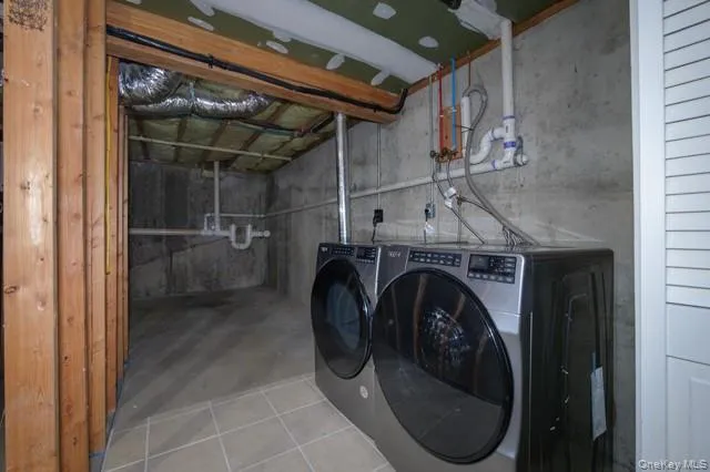 47 Stevens Place, Brookhaven, NY, 3 Bedrooms Bedrooms, 9 Rooms Rooms,3 BathroomsBathrooms,Residential Lease,For Rent,Stevens,0,969746 47 Stevens Place, Brookhaven, NY, 3 Bedrooms Bedrooms, 9 Rooms Rooms,3 BathroomsBathrooms,Residential Lease,For Rent,Stevens,0,969746