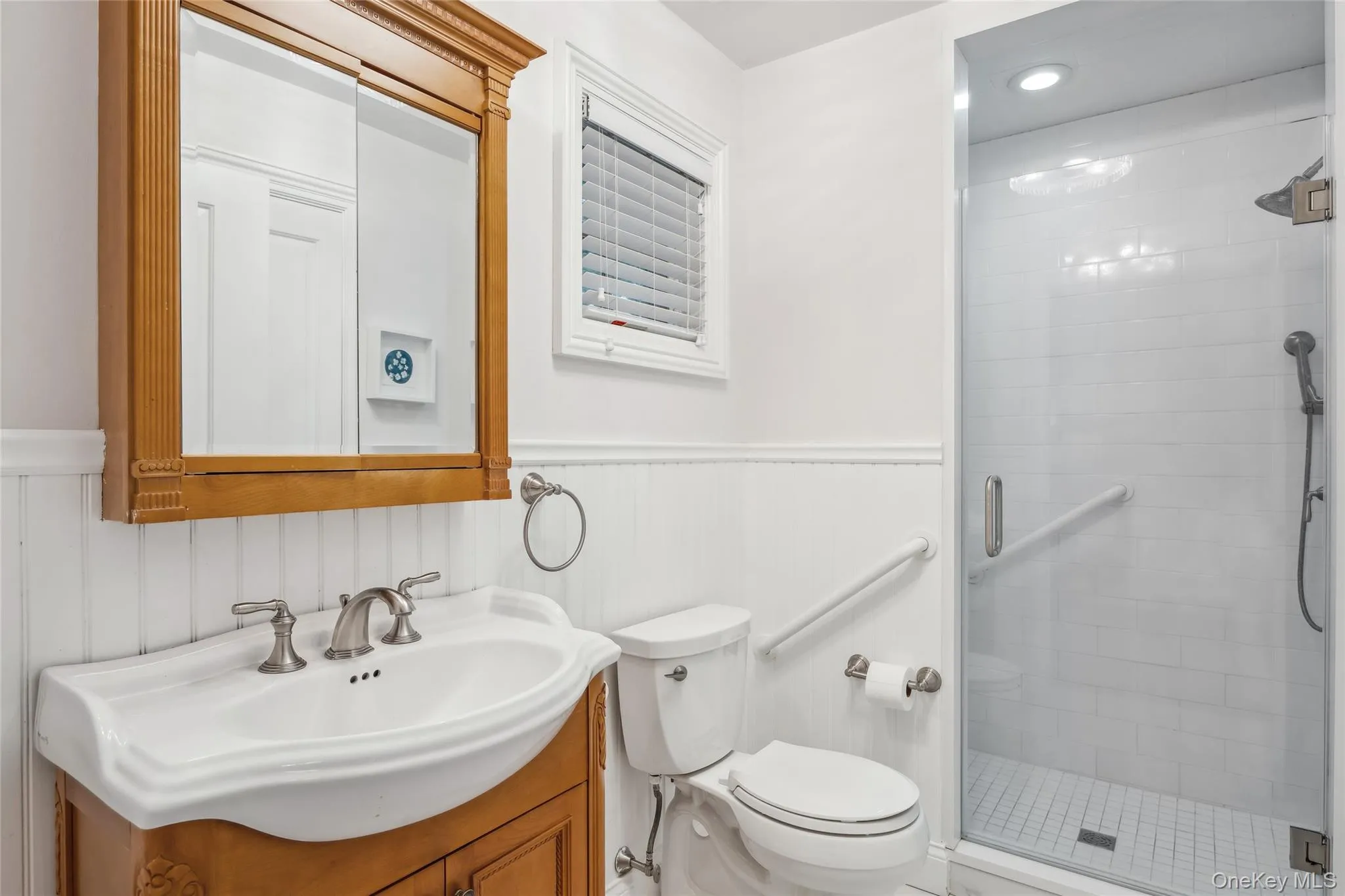 73 Beach Road, Southampton, NY, 3 Bedrooms Bedrooms, 5 Rooms Rooms,2 BathroomsBathrooms,Residential Lease,For Rent,Beach,0,969750 73 Beach Road, Southampton, NY, 3 Bedrooms Bedrooms, 5 Rooms Rooms,2 BathroomsBathrooms,Residential Lease,For Rent,Beach,0,969750