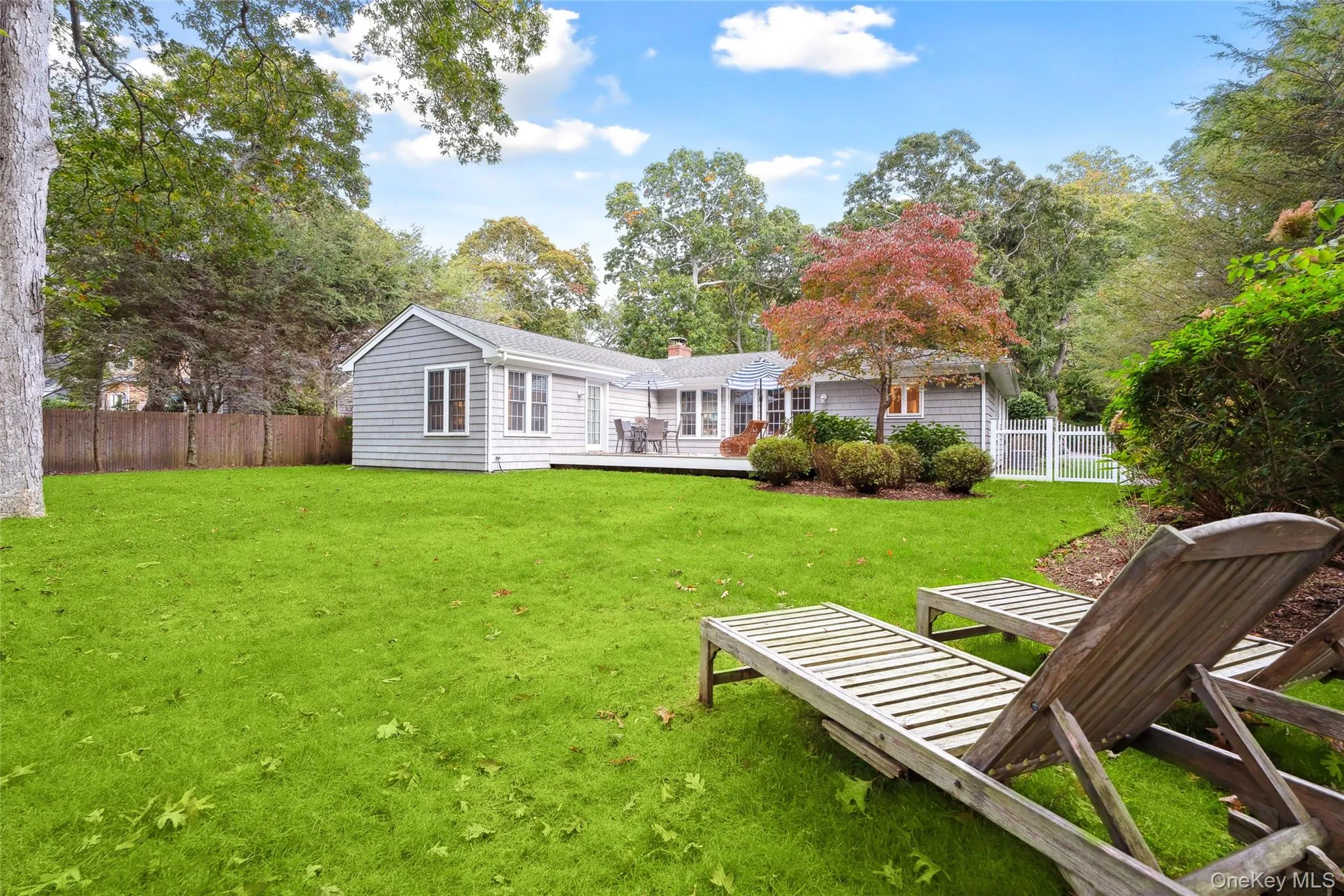 73 Beach Road, Southampton, NY, 3 Bedrooms Bedrooms, 5 Rooms Rooms,2 BathroomsBathrooms,Residential Lease,For Rent,Beach,0,969750 73 Beach Road, Southampton, NY, 3 Bedrooms Bedrooms, 5 Rooms Rooms,2 BathroomsBathrooms,Residential Lease,For Rent,Beach,0,969750