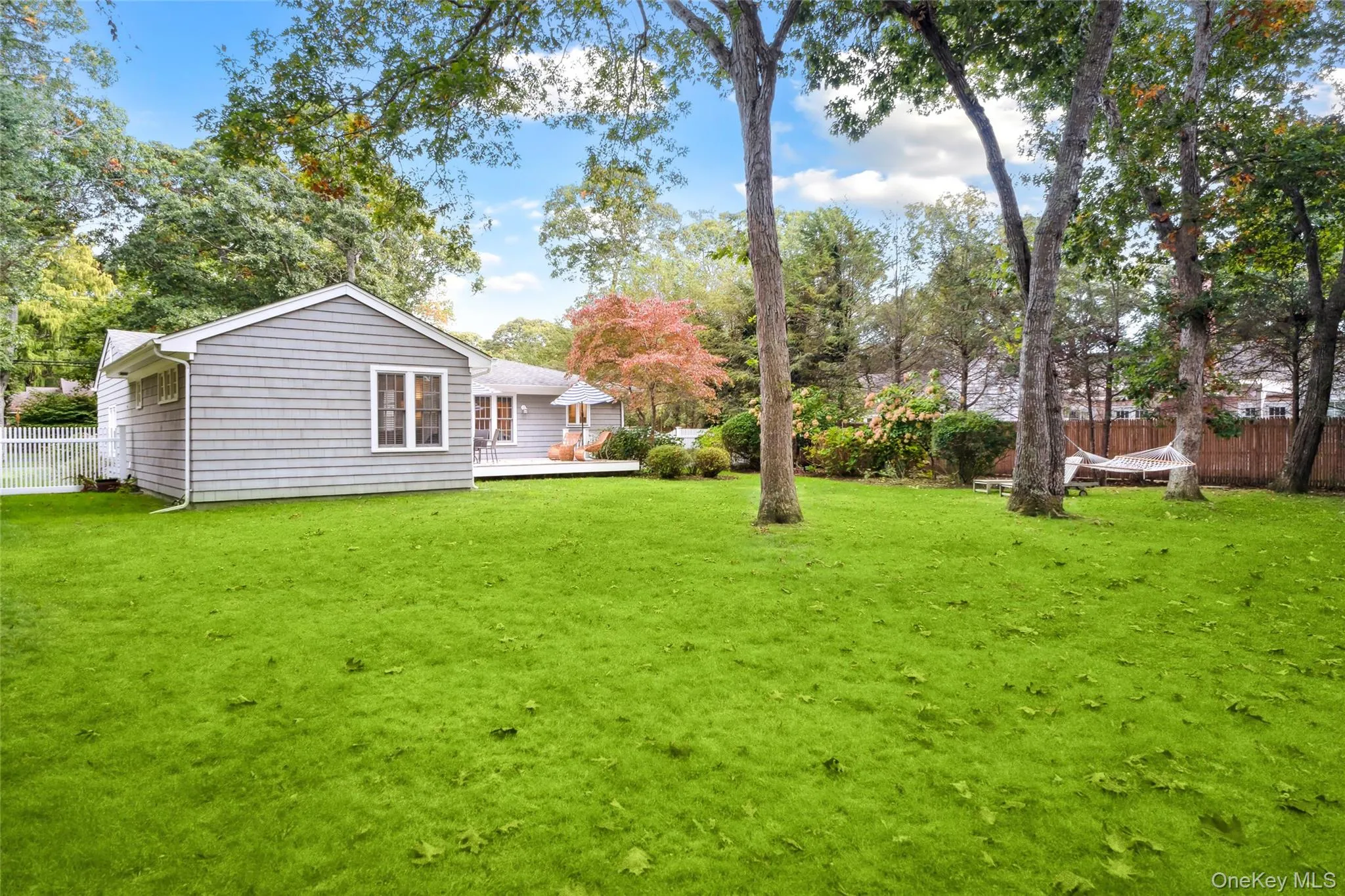 73 Beach Road, Southampton, NY, 3 Bedrooms Bedrooms, 5 Rooms Rooms,2 BathroomsBathrooms,Residential Lease,For Rent,Beach,0,969750 73 Beach Road, Southampton, NY, 3 Bedrooms Bedrooms, 5 Rooms Rooms,2 BathroomsBathrooms,Residential Lease,For Rent,Beach,0,969750
