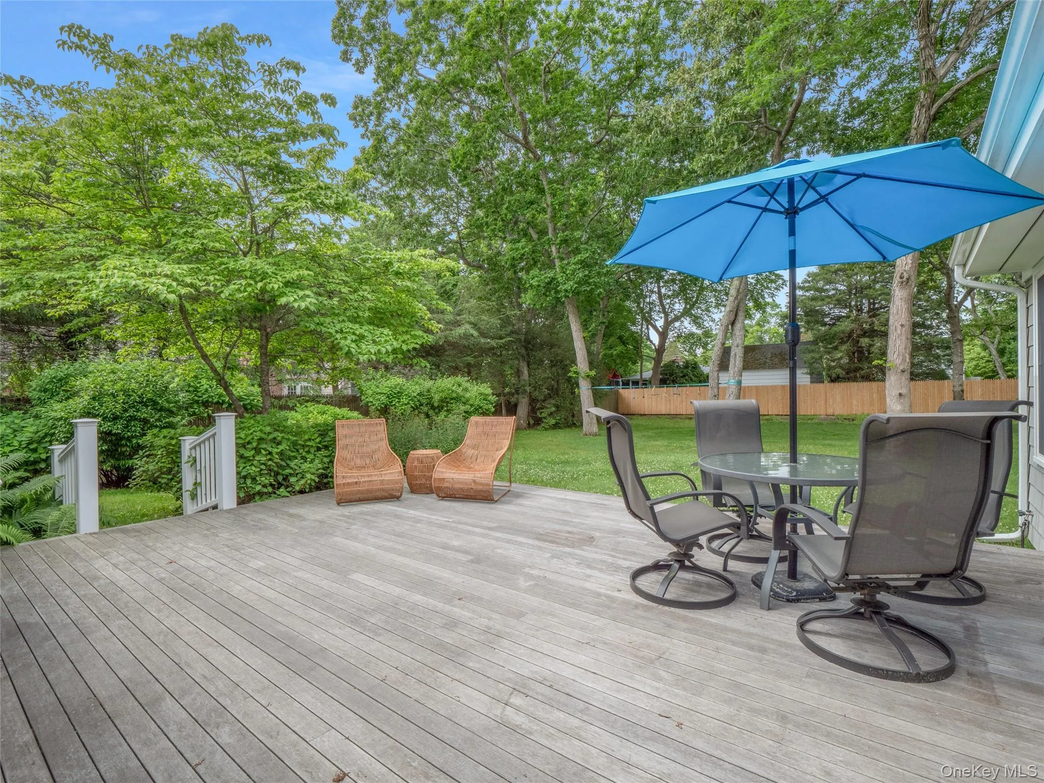 73 Beach Road, Southampton, NY, 3 Bedrooms Bedrooms, 5 Rooms Rooms,2 BathroomsBathrooms,Residential Lease,For Rent,Beach,0,969750 73 Beach Road, Southampton, NY, 3 Bedrooms Bedrooms, 5 Rooms Rooms,2 BathroomsBathrooms,Residential Lease,For Rent,Beach,0,969750