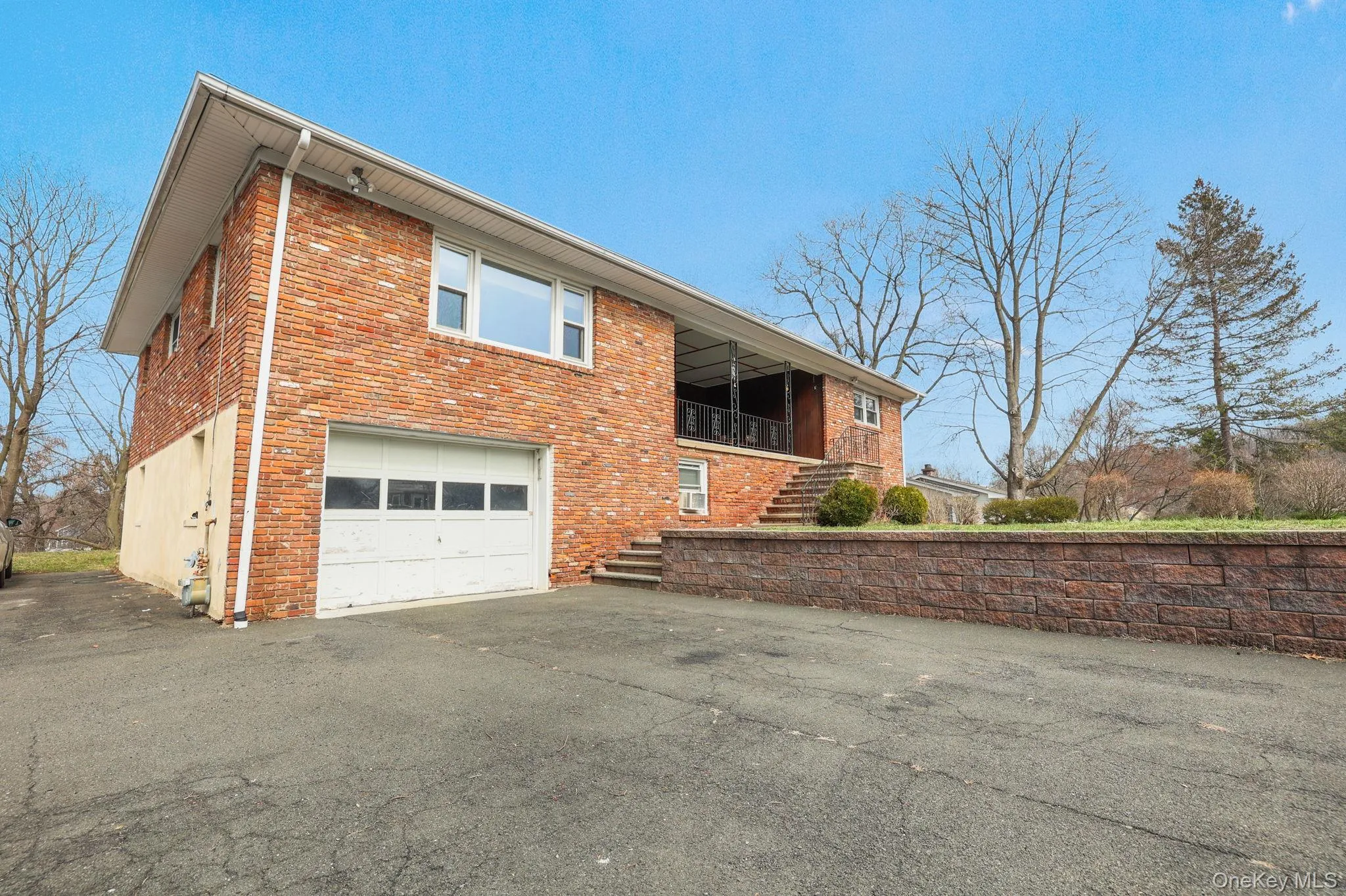 2 Gillis Avenue, Clarkstown, NY, 4 Bedrooms Bedrooms, 9 Rooms Rooms,2 BathroomsBathrooms,Residential Lease,For Rent,Gillis,0,969760 2 Gillis Avenue, Clarkstown, NY, 4 Bedrooms Bedrooms, 9 Rooms Rooms,2 BathroomsBathrooms,Residential Lease,For Rent,Gillis,0,969760