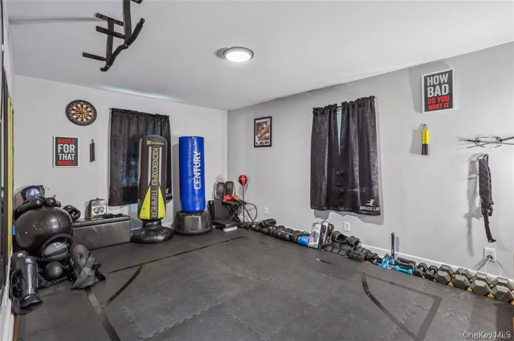 bedroom was once converted into an MMA gym! bedroom was once converted into an MMA gym!