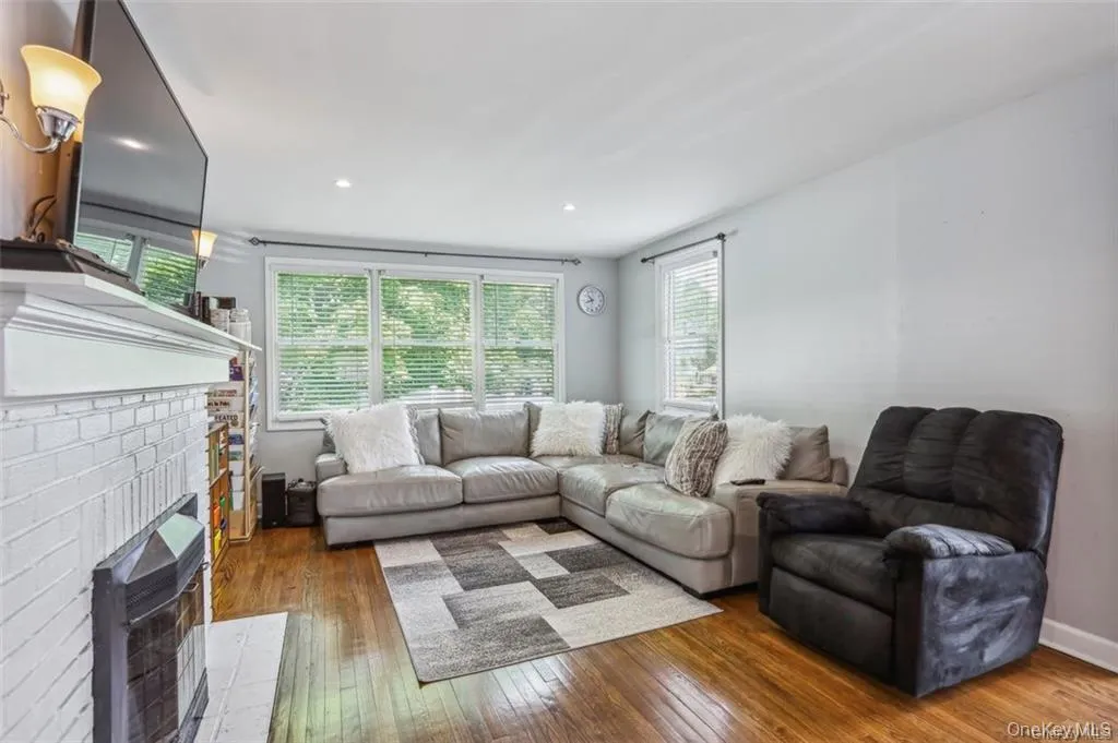 Living room before pool table. Living room before pool table.