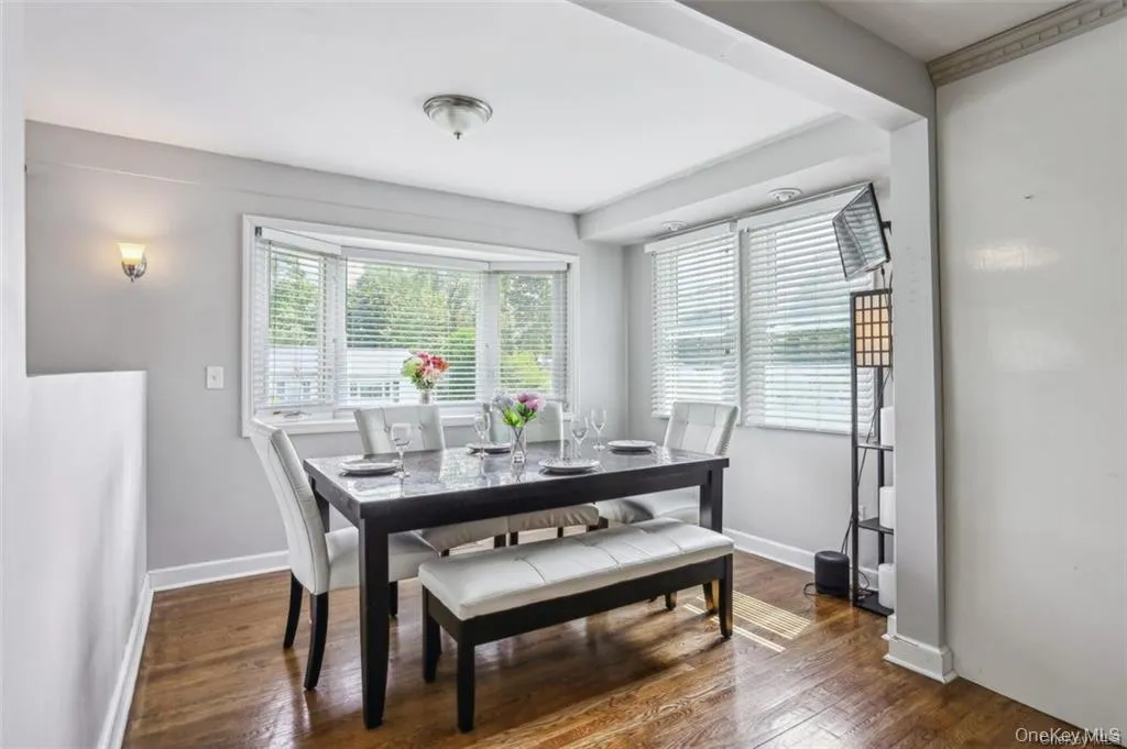 with bay windows and plenty sunlight with bay windows and plenty sunlight