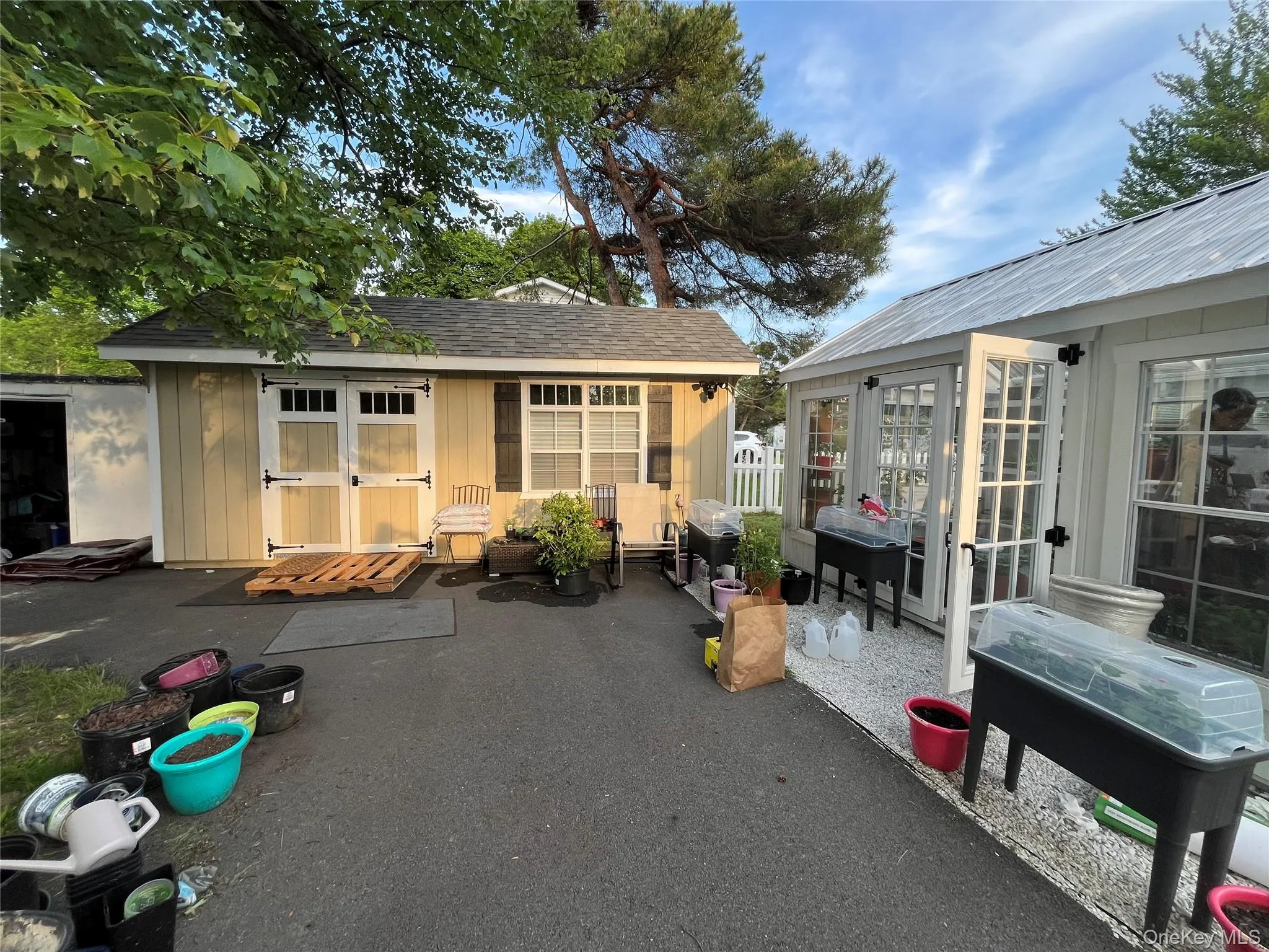 Fully insulated shed can be used to host, or an office or man-cave. Fully carpeted, heated and like new! Fully insulated shed can be used to host, or an office or man-cave. Fully carpeted, heated and like new!
