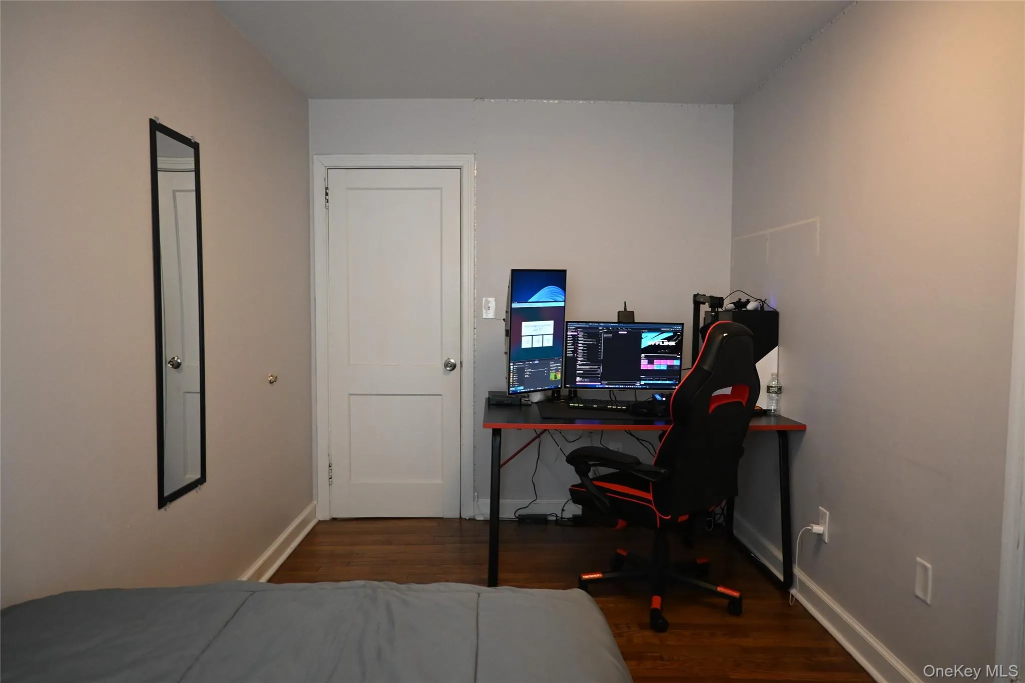 small office or gym can be used as bedroom #4 small office or gym can be used as bedroom #4