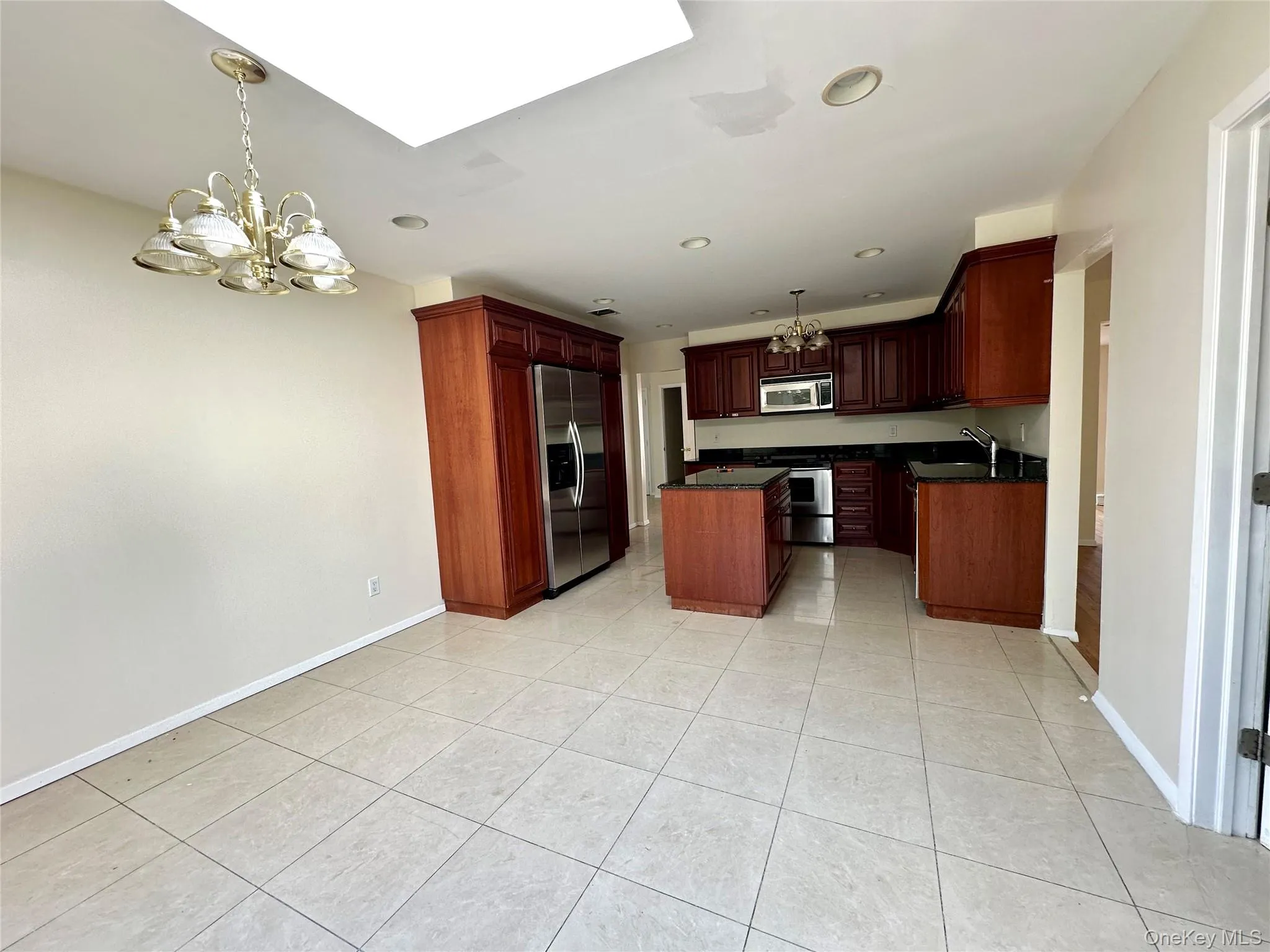 106 Woods Drive, North Hempstead, NY, 5 Bedrooms Bedrooms, 9 Rooms Rooms,4 BathroomsBathrooms,Residential,For Rent,Woods,0,969786 106 Woods Drive, North Hempstead, NY, 5 Bedrooms Bedrooms, 9 Rooms Rooms,4 BathroomsBathrooms,Residential,For Rent,Woods,0,969786