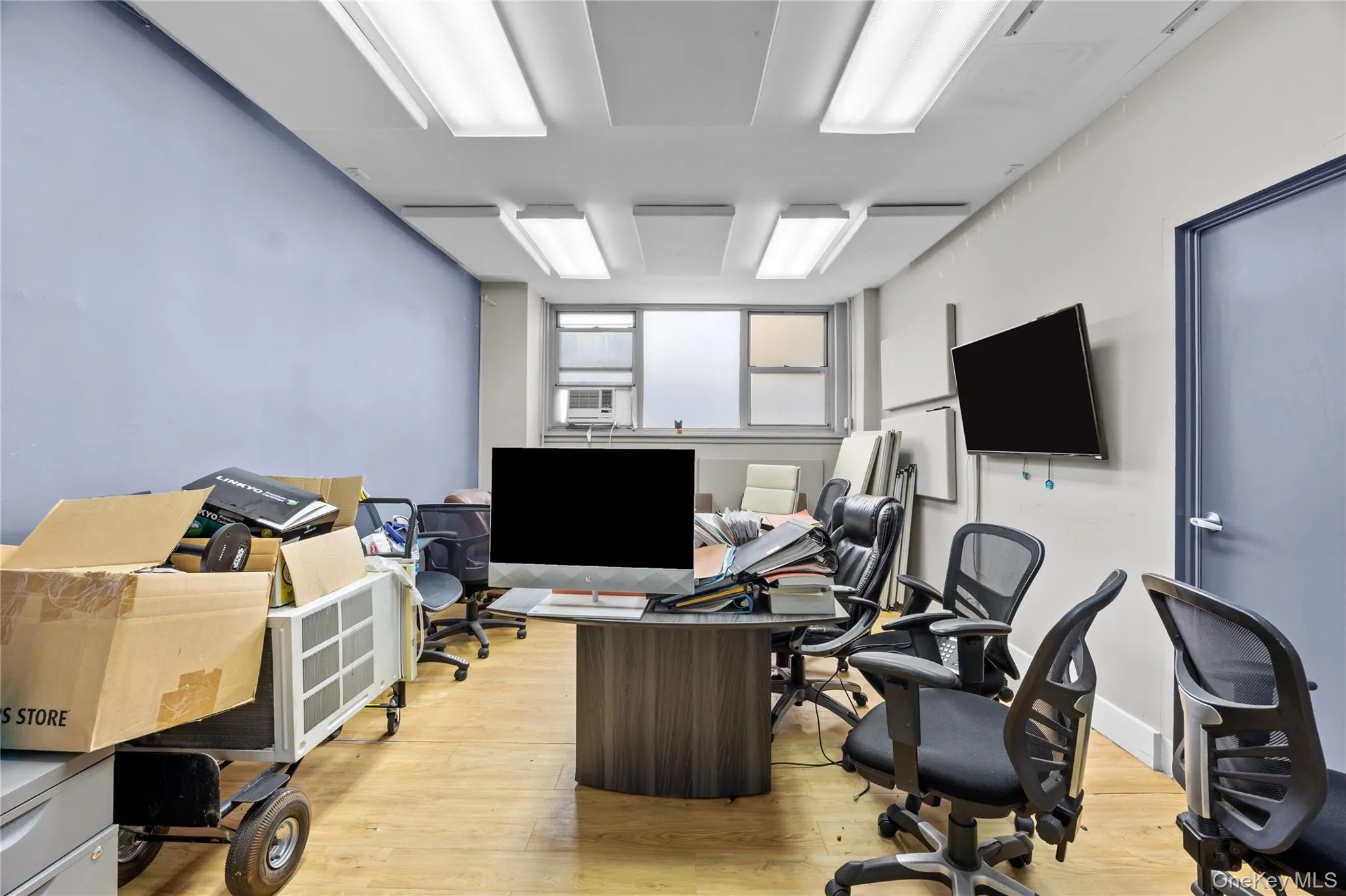 7150 Parsons Boulevard, New York, NY, ,Commercial Lease,For Rent,Parsons,0,969818 7150 Parsons Boulevard, New York, NY, ,Commercial Lease,For Rent,Parsons,0,969818