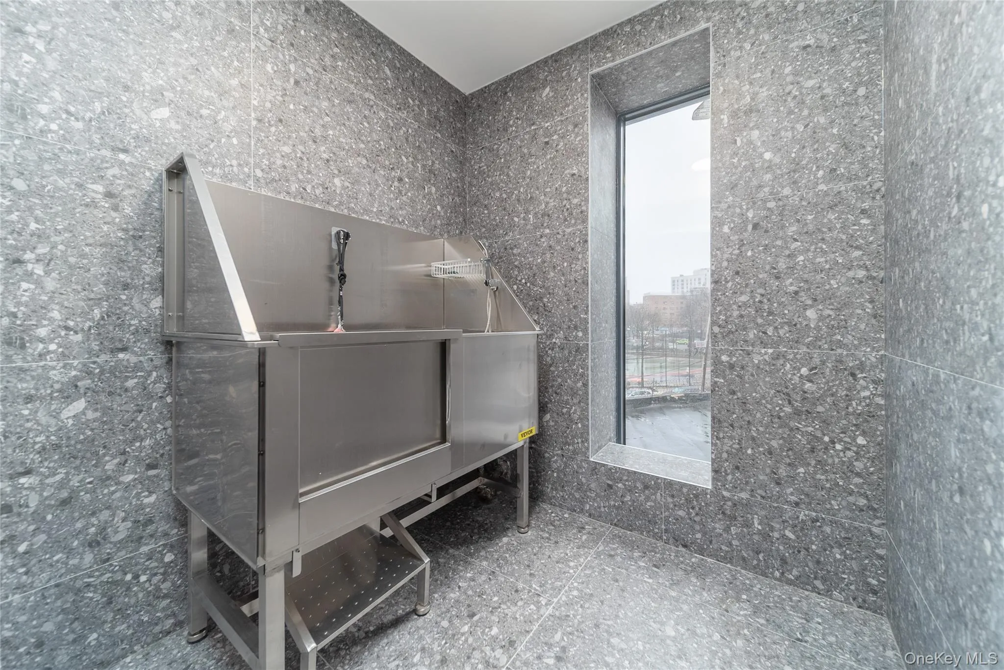 3005 Vernon Boulevard, New York, NY, 1 Bedroom Bedrooms, 3 Rooms Rooms,1 BathroomBathrooms,Residential Lease,For Rent,Vernon,0,969831 3005 Vernon Boulevard, New York, NY, 1 Bedroom Bedrooms, 3 Rooms Rooms,1 BathroomBathrooms,Residential Lease,For Rent,Vernon,0,969831