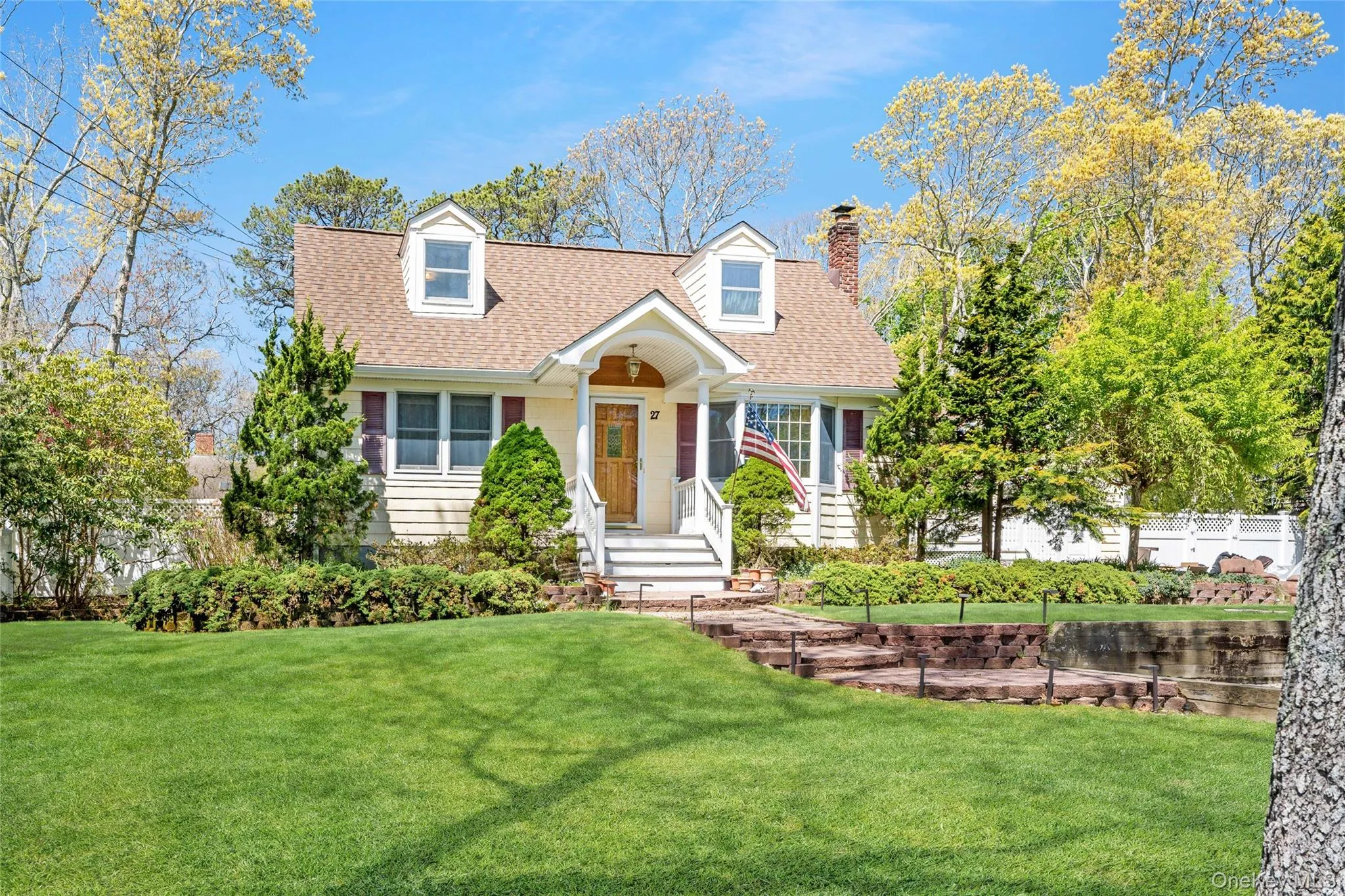 27 Summit Boulevard, Southampton, NY, 4 Bedrooms Bedrooms, 7 Rooms Rooms,2 BathroomsBathrooms,Residential Lease,For Rent,Summit,0,969837 27 Summit Boulevard, Southampton, NY, 4 Bedrooms Bedrooms, 7 Rooms Rooms,2 BathroomsBathrooms,Residential Lease,For Rent,Summit,0,969837