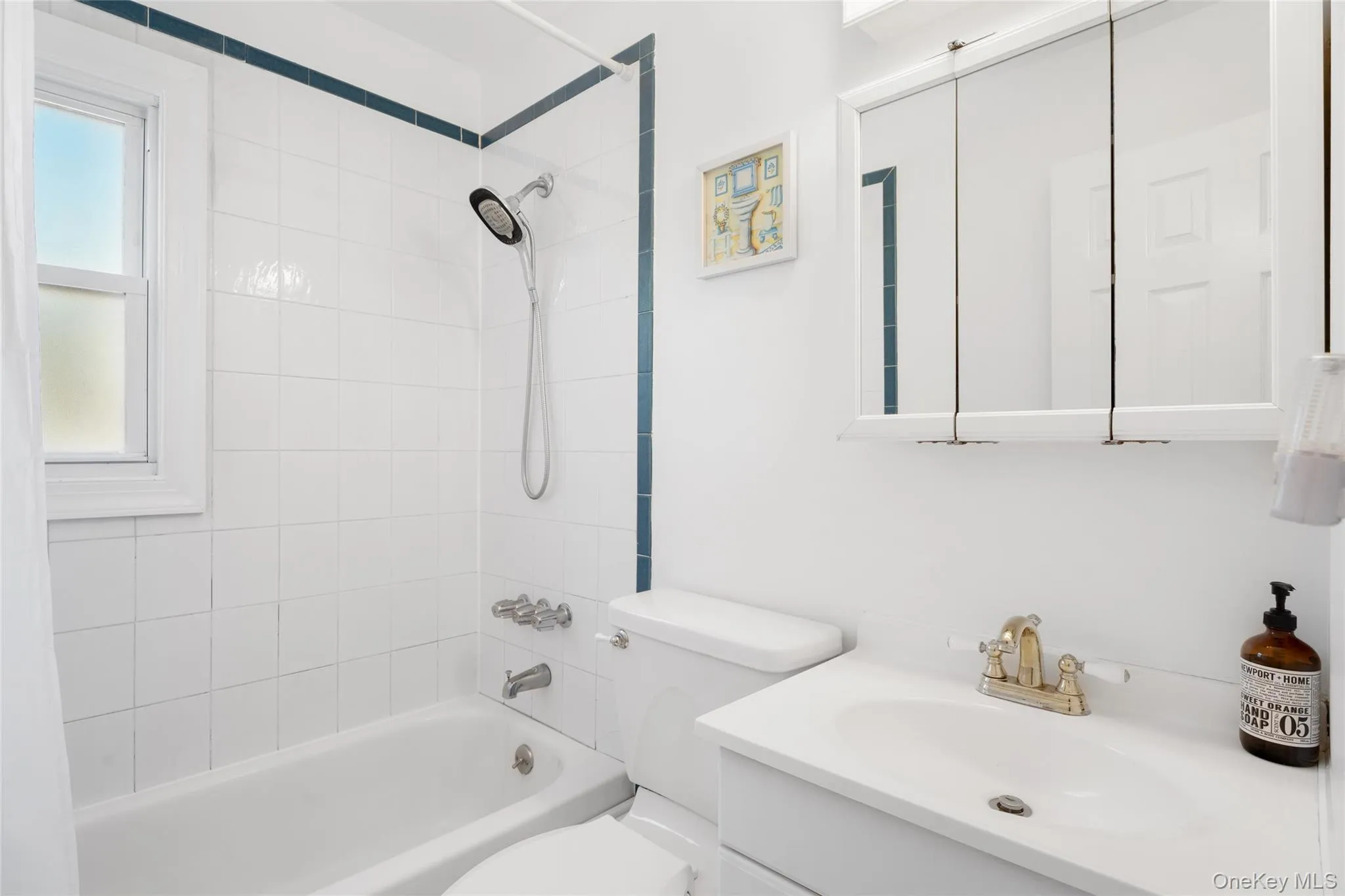 27 Summit Boulevard, Southampton, NY, 4 Bedrooms Bedrooms, 7 Rooms Rooms,2 BathroomsBathrooms,Residential Lease,For Rent,Summit,0,969837 27 Summit Boulevard, Southampton, NY, 4 Bedrooms Bedrooms, 7 Rooms Rooms,2 BathroomsBathrooms,Residential Lease,For Rent,Summit,0,969837