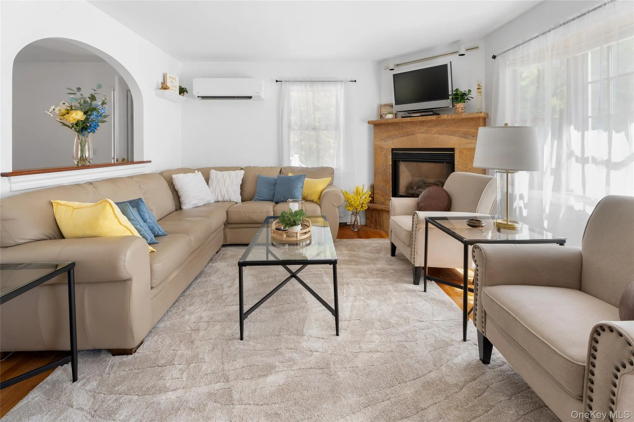 27 Summit Boulevard, Southampton, NY, 4 Bedrooms Bedrooms, 7 Rooms Rooms,2 BathroomsBathrooms,Residential Lease,For Rent,Summit,0,969837 27 Summit Boulevard, Southampton, NY, 4 Bedrooms Bedrooms, 7 Rooms Rooms,2 BathroomsBathrooms,Residential Lease,For Rent,Summit,0,969837