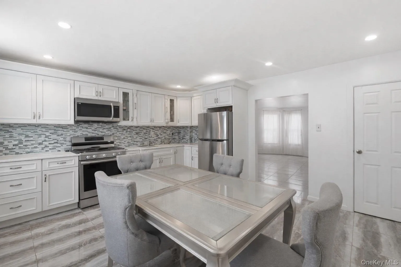 7019 71st Street, New York, NY, 3 Bedrooms Bedrooms, 7 Rooms Rooms,1 BathroomBathrooms,Residential,For Rent,71st,0,969843 7019 71st Street, New York, NY, 3 Bedrooms Bedrooms, 7 Rooms Rooms,1 BathroomBathrooms,Residential,For Rent,71st,0,969843