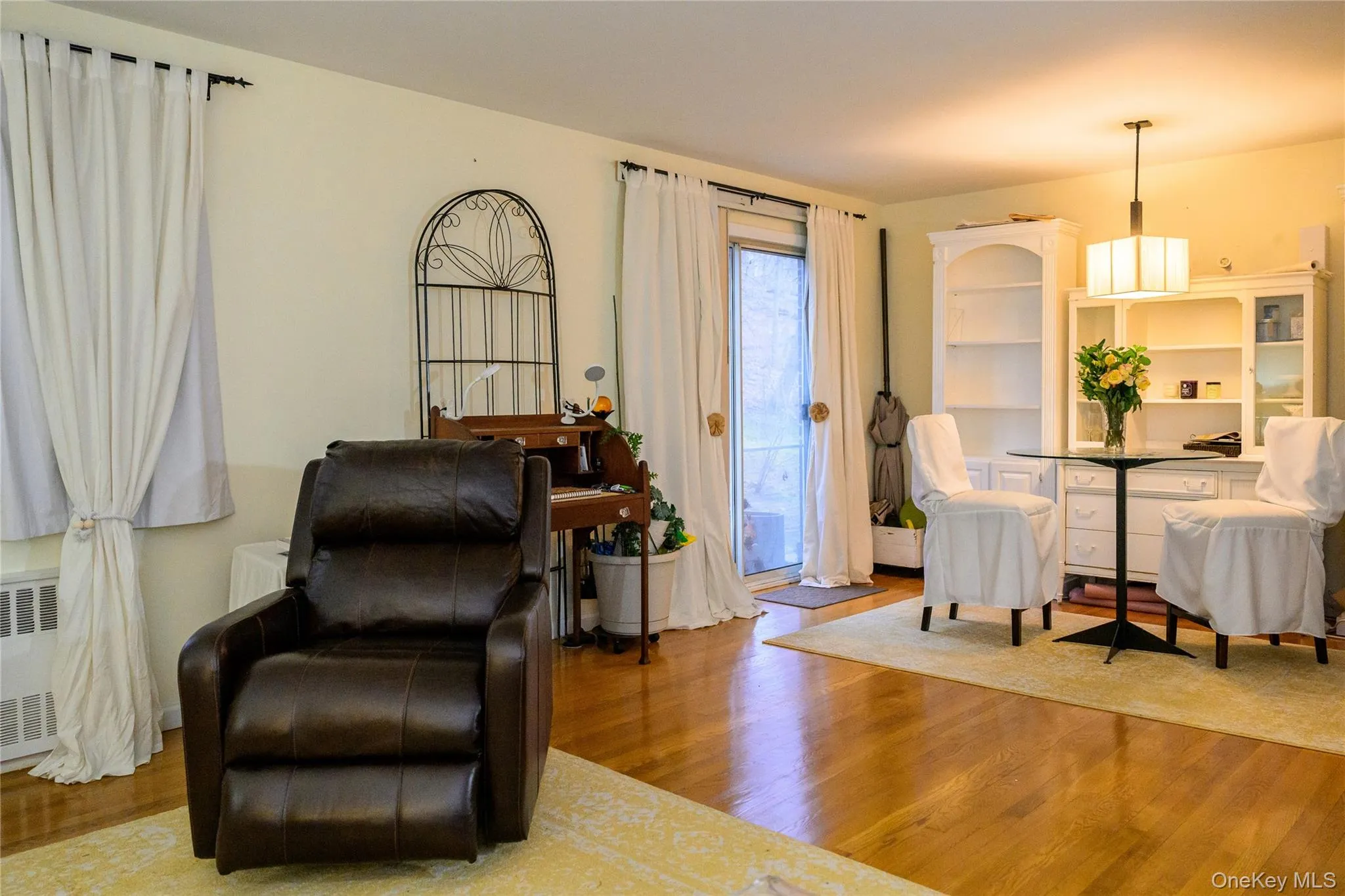 155 Charter Circle, Ossining, NY, 3 Bedrooms Bedrooms, 5 Rooms Rooms,1 BathroomBathrooms,Residential,For Rent,Charter,0,969852 155 Charter Circle, Ossining, NY, 3 Bedrooms Bedrooms, 5 Rooms Rooms,1 BathroomBathrooms,Residential,For Rent,Charter,0,969852