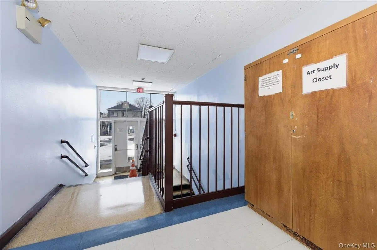 90 Henry Street, Hempstead, NY, ,Commercial Lease,For Rent,Henry Street,0,969857 90 Henry Street, Hempstead, NY, ,Commercial Lease,For Rent,Henry Street,0,969857