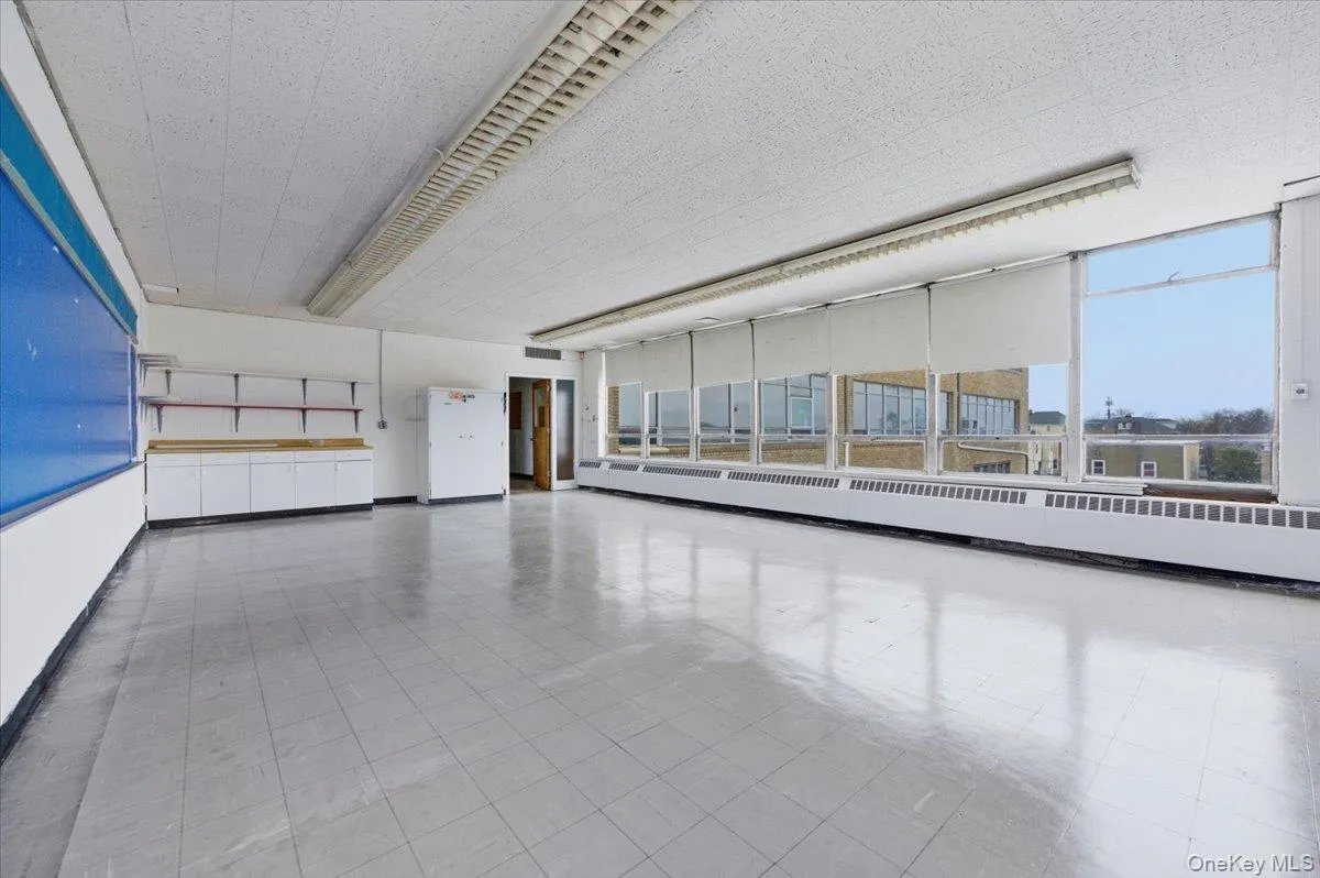 90 Henry Street, Hempstead, NY, ,Commercial Lease,For Rent,Henry Street,0,969857 90 Henry Street, Hempstead, NY, ,Commercial Lease,For Rent,Henry Street,0,969857