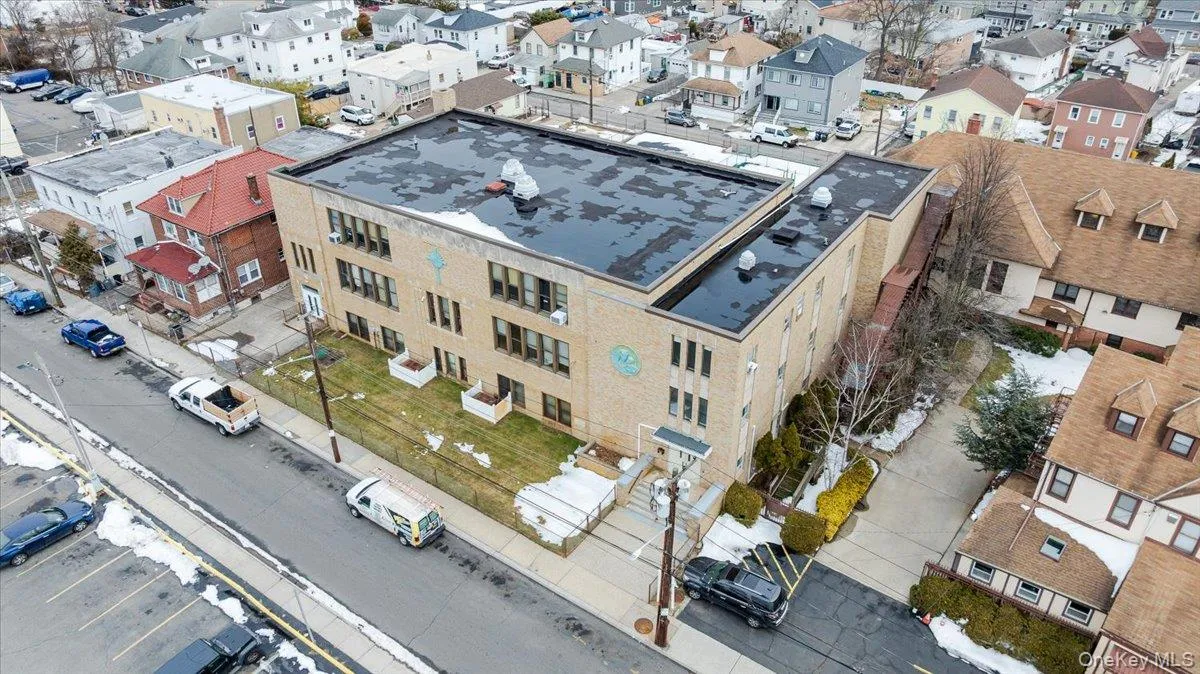 90 Henry Street, Hempstead, NY, ,Commercial Lease,For Rent,Henry Street,0,969857 90 Henry Street, Hempstead, NY, ,Commercial Lease,For Rent,Henry Street,0,969857