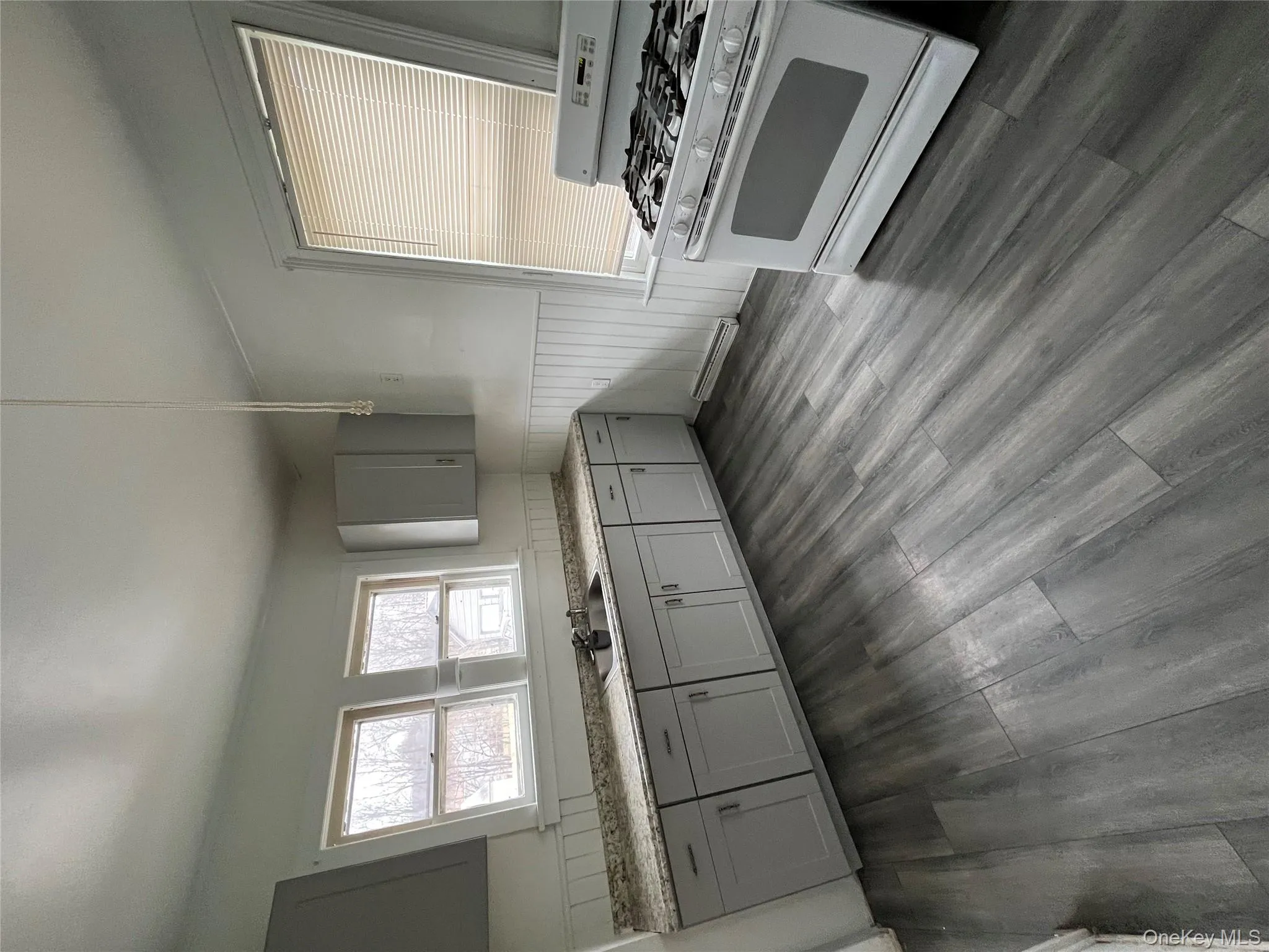 49 Orange Street, Port Jervis, NY, 4 Bedrooms Bedrooms, 8 Rooms Rooms,1 BathroomBathrooms,Residential Lease,For Rent,Orange,0,969862 49 Orange Street, Port Jervis, NY, 4 Bedrooms Bedrooms, 8 Rooms Rooms,1 BathroomBathrooms,Residential Lease,For Rent,Orange,0,969862