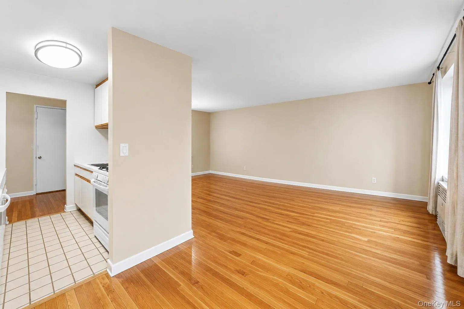 1300 Midland Avenue, Yonkers, NY, 1 Bedroom Bedrooms, 3 Rooms Rooms,1 BathroomBathrooms,Residential,For Rent,Midland,0,969864 1300 Midland Avenue, Yonkers, NY, 1 Bedroom Bedrooms, 3 Rooms Rooms,1 BathroomBathrooms,Residential,For Rent,Midland,0,969864