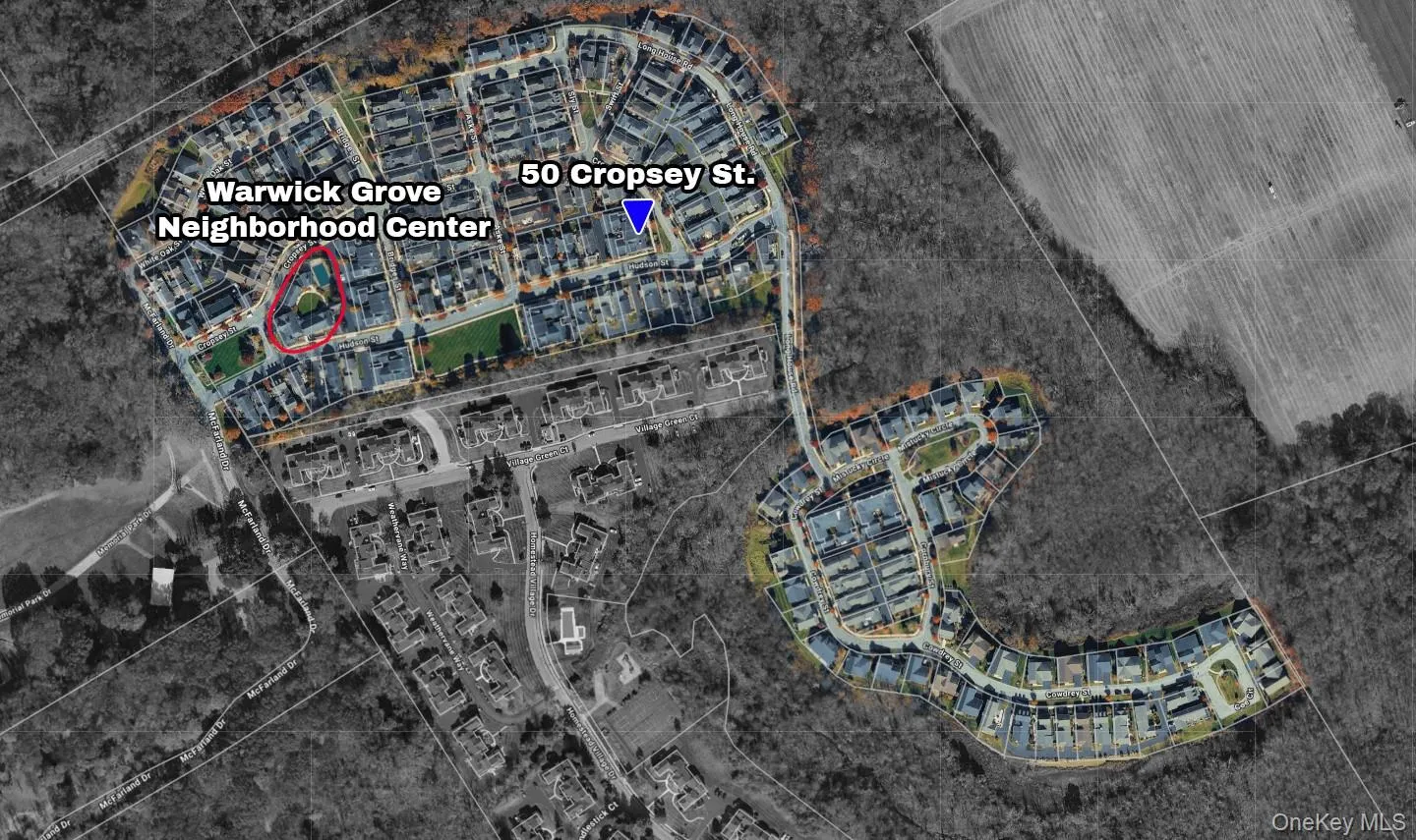 One of the best locations in Warwick Grove in terms of proximity to community amenities! One of the best locations in Warwick Grove in terms of proximity to community amenities!