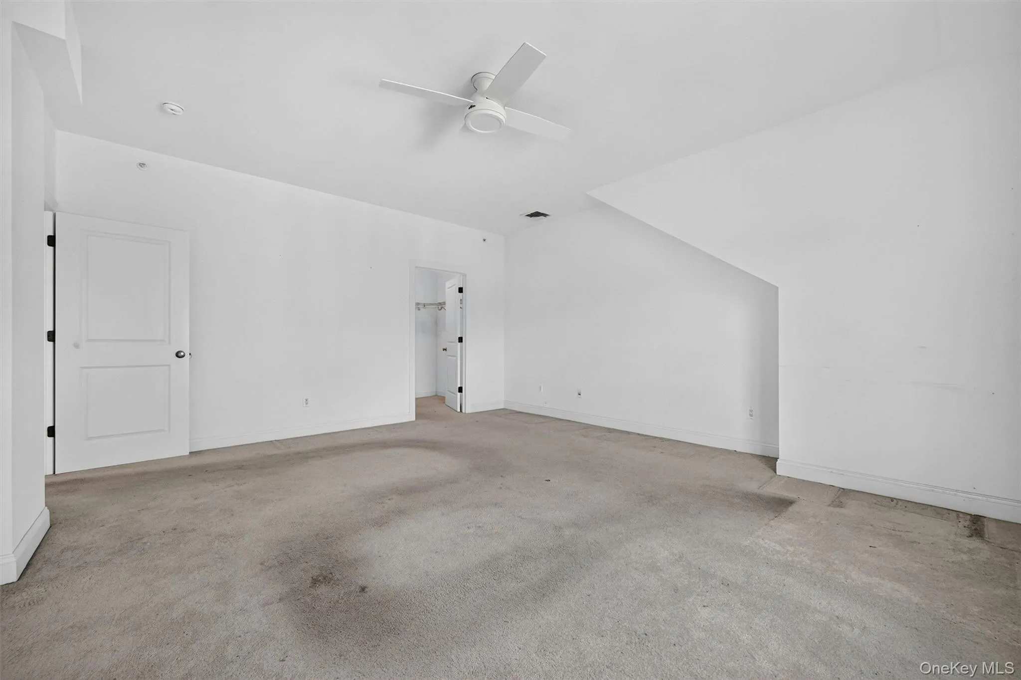This spacious bedroom offers large windows, a generous walk-in closet, and wonderful potential. This spacious bedroom offers large windows, a generous walk-in closet, and wonderful potential.