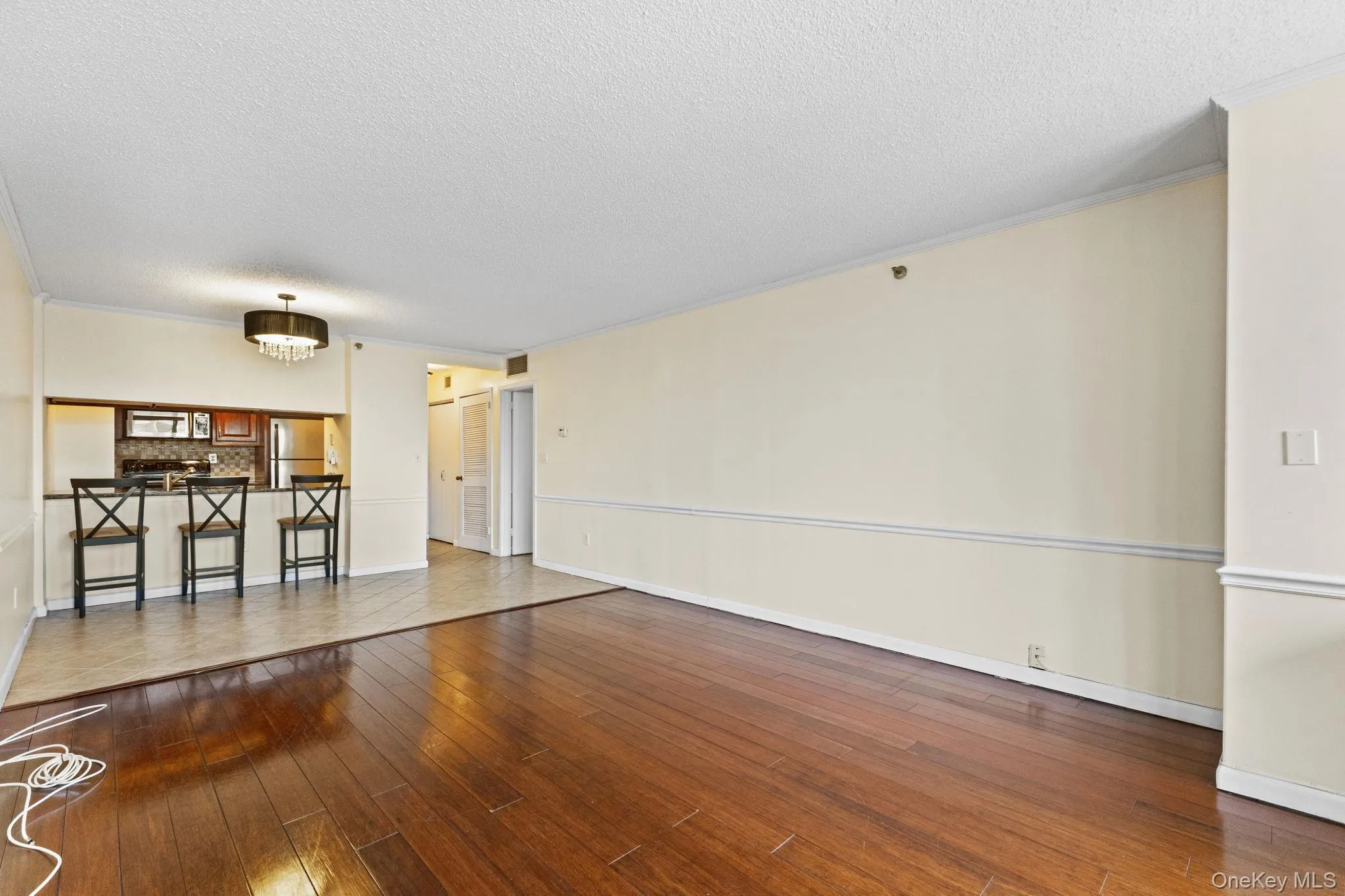 25 Rockledge Avenue, White Plains, NY, 1 Bedroom Bedrooms, 4 Rooms Rooms,1 BathroomBathrooms,Residential Lease,For Rent,Rockledge,0,969877 25 Rockledge Avenue, White Plains, NY, 1 Bedroom Bedrooms, 4 Rooms Rooms,1 BathroomBathrooms,Residential Lease,For Rent,Rockledge,0,969877