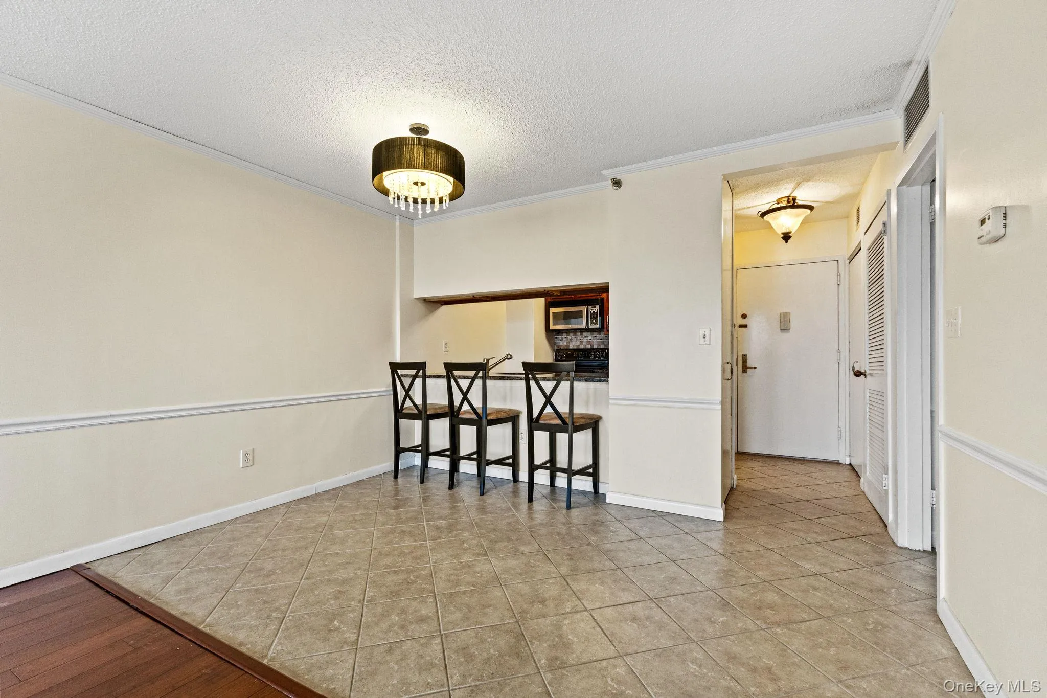 25 Rockledge Avenue, White Plains, NY, 1 Bedroom Bedrooms, 4 Rooms Rooms,1 BathroomBathrooms,Residential Lease,For Rent,Rockledge,0,969877 25 Rockledge Avenue, White Plains, NY, 1 Bedroom Bedrooms, 4 Rooms Rooms,1 BathroomBathrooms,Residential Lease,For Rent,Rockledge,0,969877