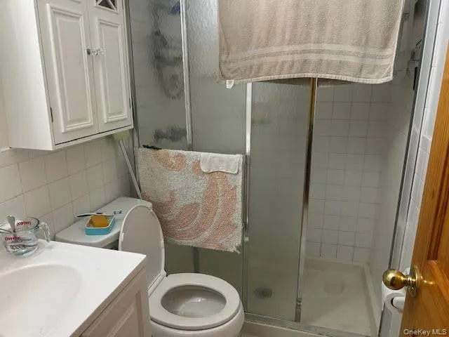 140-40 34th Avenue, New York, NY, 2 Bedrooms Bedrooms, 6 Rooms Rooms,2 BathroomsBathrooms,Residential,For Rent,34th,0,969880 140-40 34th Avenue, New York, NY, 2 Bedrooms Bedrooms, 6 Rooms Rooms,2 BathroomsBathrooms,Residential,For Rent,34th,0,969880