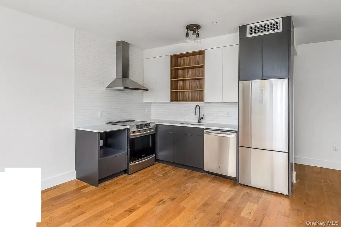 499 Evergreen Avenue, New York, NY, 1 Bedroom Bedrooms, 3 Rooms Rooms,1 BathroomBathrooms,Residential Lease,For Rent,Evergreen,0,969893 499 Evergreen Avenue, New York, NY, 1 Bedroom Bedrooms, 3 Rooms Rooms,1 BathroomBathrooms,Residential Lease,For Rent,Evergreen,0,969893