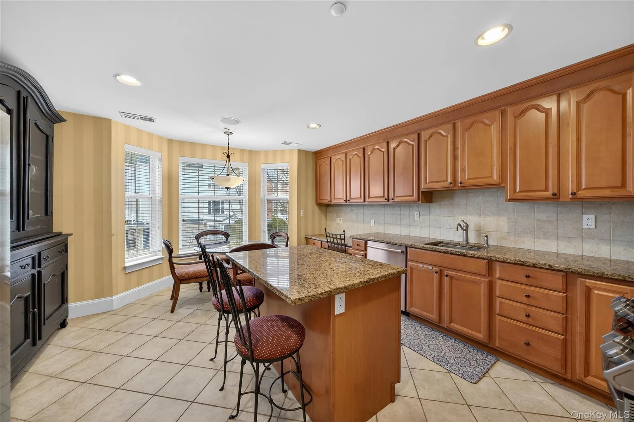 3 Harbor Pointe Drive, Haverstraw, NY, 2 Bedrooms Bedrooms, 11 Rooms Rooms,2 BathroomsBathrooms,Residential,For Rent,Harbor Pointe,0,969903 3 Harbor Pointe Drive, Haverstraw, NY, 2 Bedrooms Bedrooms, 11 Rooms Rooms,2 BathroomsBathrooms,Residential,For Rent,Harbor Pointe,0,969903