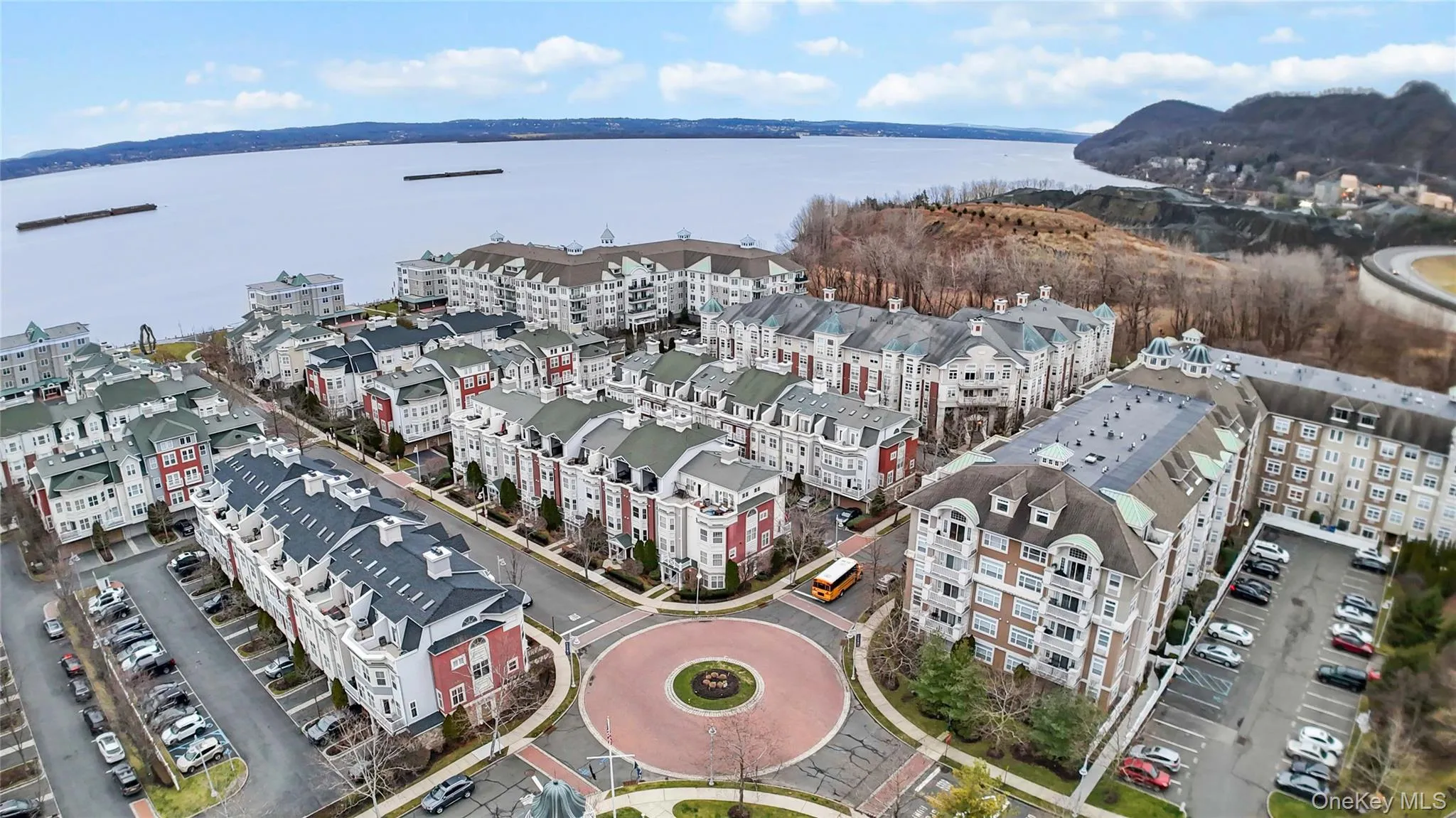 3 Harbor Pointe Drive, Haverstraw, NY, 2 Bedrooms Bedrooms, 11 Rooms Rooms,2 BathroomsBathrooms,Residential,For Rent,Harbor Pointe,0,969903 3 Harbor Pointe Drive, Haverstraw, NY, 2 Bedrooms Bedrooms, 11 Rooms Rooms,2 BathroomsBathrooms,Residential,For Rent,Harbor Pointe,0,969903