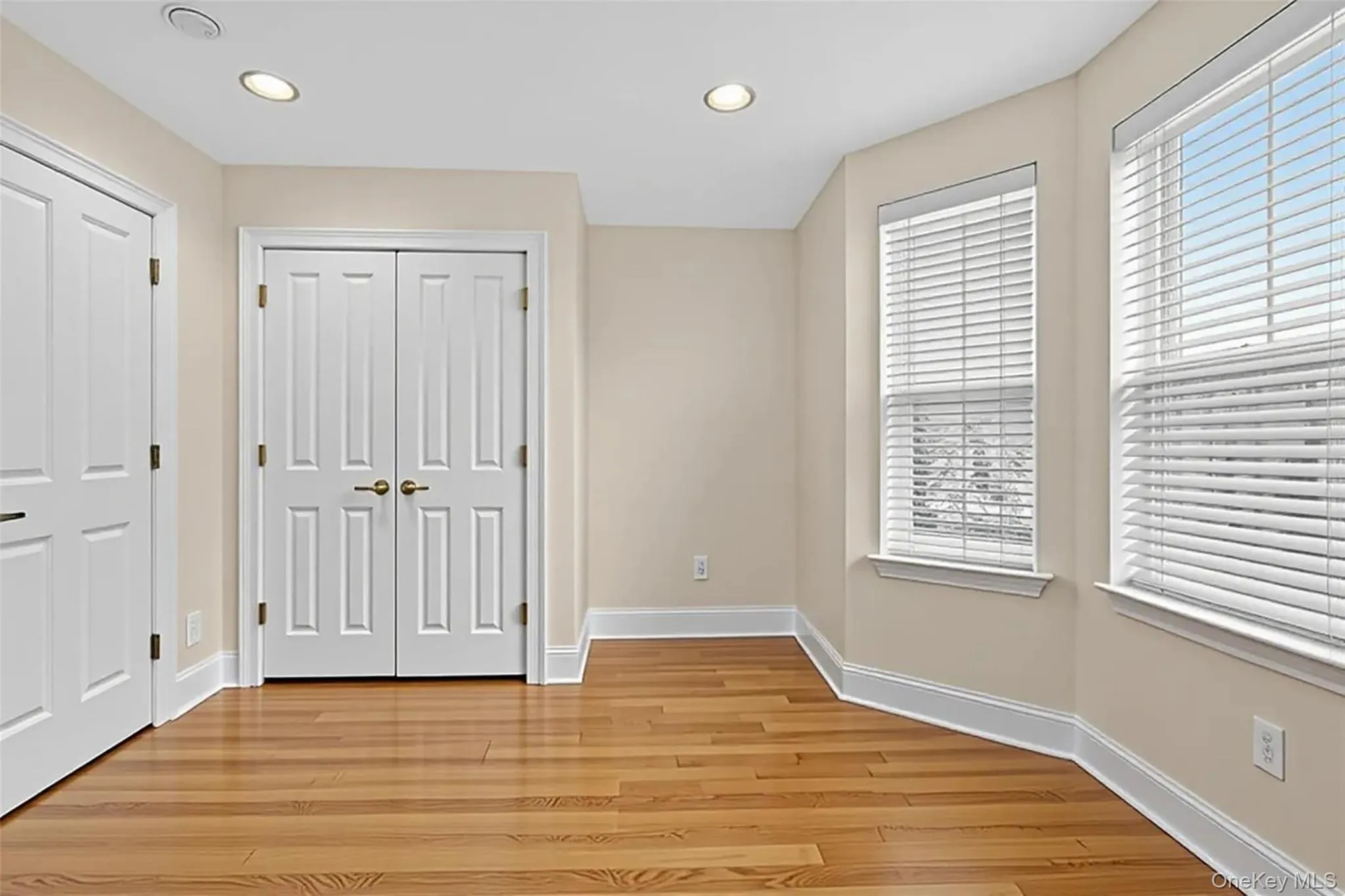 2nd Bedroom 2nd Bedroom