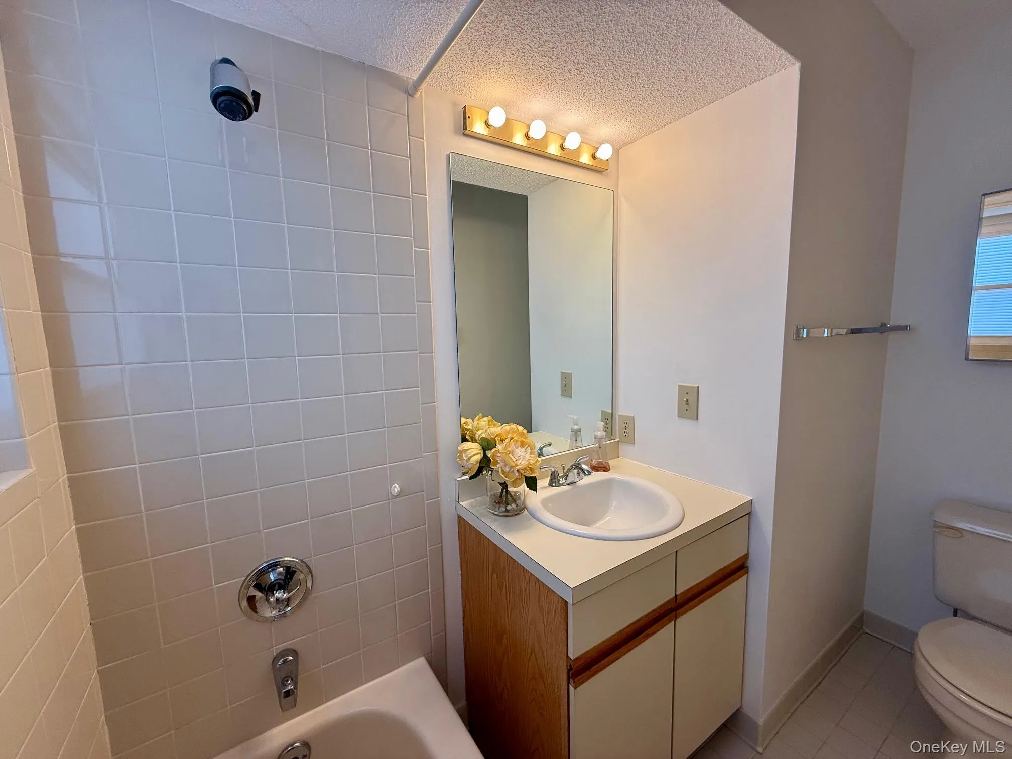 14 Pond Drive, Rhinebeck, NY, 2 Bedrooms Bedrooms, 5 Rooms Rooms,2 BathroomsBathrooms,Residential Lease,For Rent,Pond,0,969926 14 Pond Drive, Rhinebeck, NY, 2 Bedrooms Bedrooms, 5 Rooms Rooms,2 BathroomsBathrooms,Residential Lease,For Rent,Pond,0,969926
