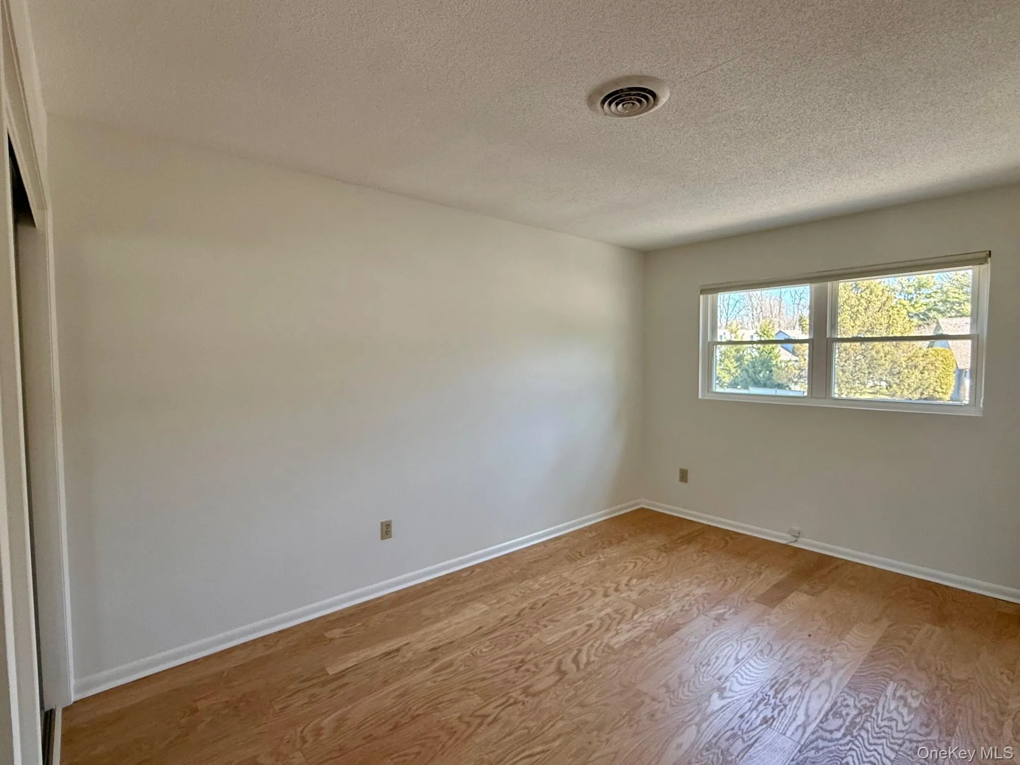 14 Pond Drive, Rhinebeck, NY, 2 Bedrooms Bedrooms, 5 Rooms Rooms,2 BathroomsBathrooms,Residential Lease,For Rent,Pond,0,969926 14 Pond Drive, Rhinebeck, NY, 2 Bedrooms Bedrooms, 5 Rooms Rooms,2 BathroomsBathrooms,Residential Lease,For Rent,Pond,0,969926