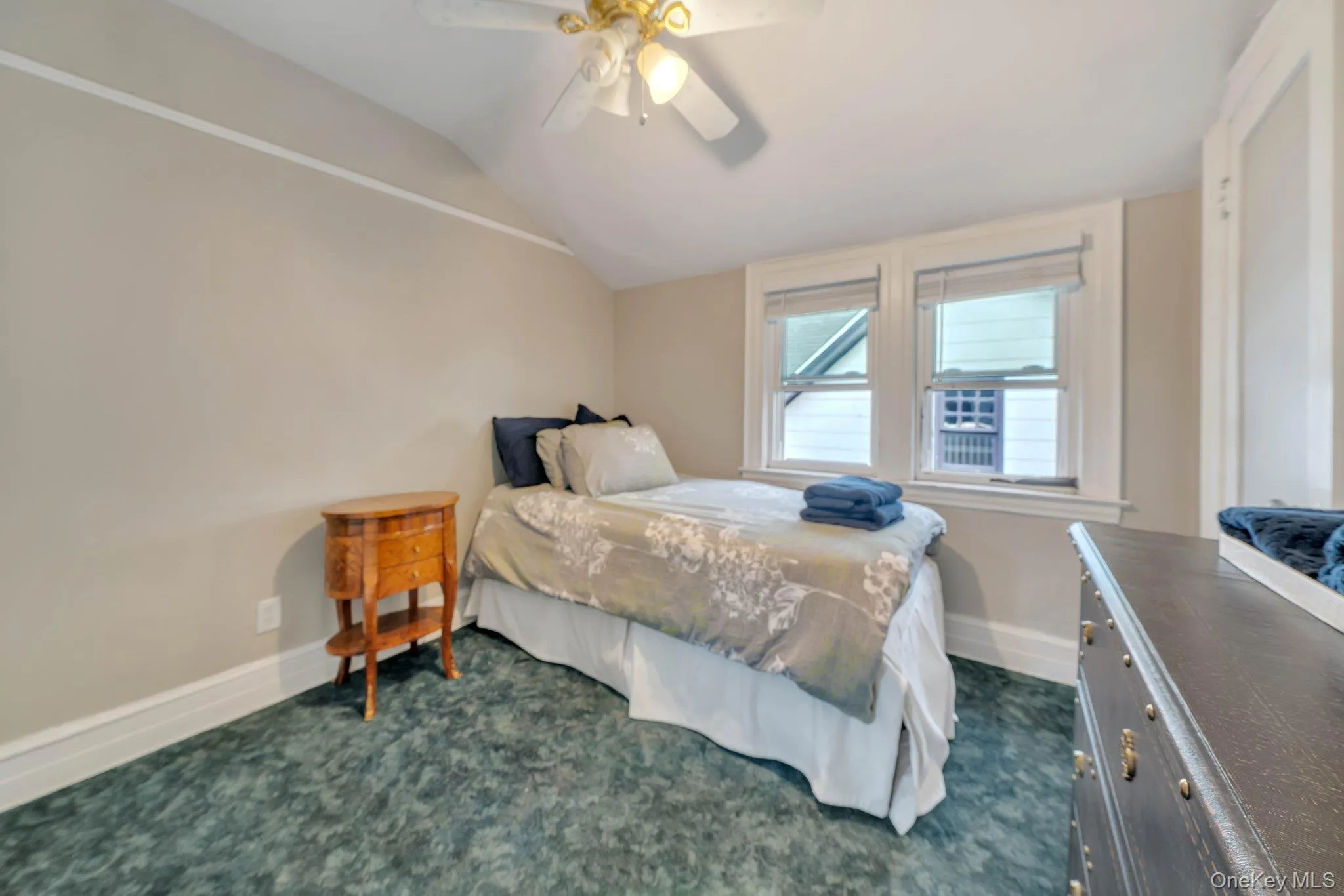 122-05 Metropolitan Avenue, New York, NY, 7 Bedrooms Bedrooms, 12 Rooms Rooms,4 BathroomsBathrooms,Residential,For Rent,Metropolitan,0,969952 122-05 Metropolitan Avenue, New York, NY, 7 Bedrooms Bedrooms, 12 Rooms Rooms,4 BathroomsBathrooms,Residential,For Rent,Metropolitan,0,969952