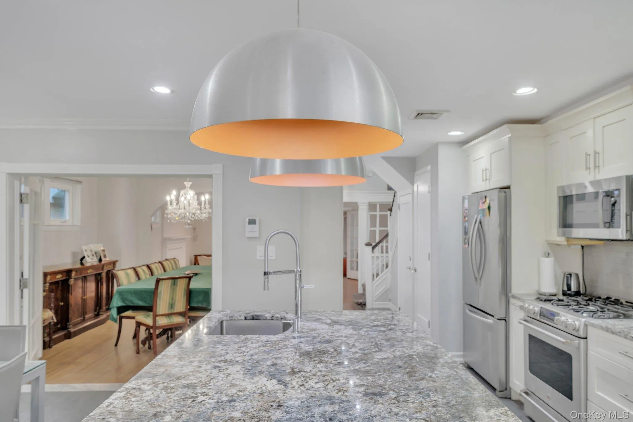 122-05 Metropolitan Avenue, New York, NY, 7 Bedrooms Bedrooms, 12 Rooms Rooms,4 BathroomsBathrooms,Residential,For Rent,Metropolitan,0,969952 122-05 Metropolitan Avenue, New York, NY, 7 Bedrooms Bedrooms, 12 Rooms Rooms,4 BathroomsBathrooms,Residential,For Rent,Metropolitan,0,969952