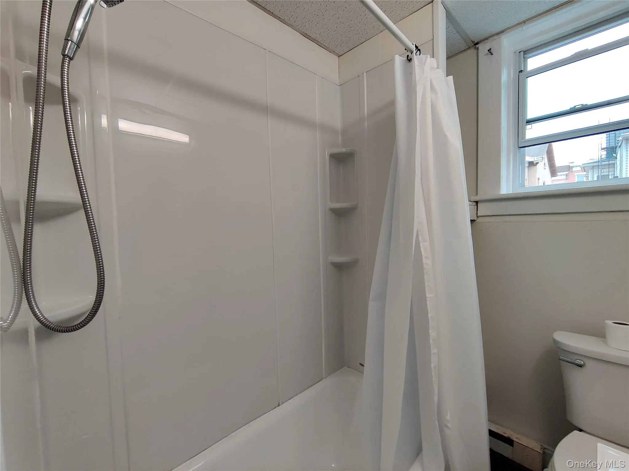 98 Montgomery Street, Poughkeepsie, NY, 1 Bedroom Bedrooms, 4 Rooms Rooms,1 BathroomBathrooms,Residential Lease,For Rent,Montgomery,0,969972 98 Montgomery Street, Poughkeepsie, NY, 1 Bedroom Bedrooms, 4 Rooms Rooms,1 BathroomBathrooms,Residential Lease,For Rent,Montgomery,0,969972