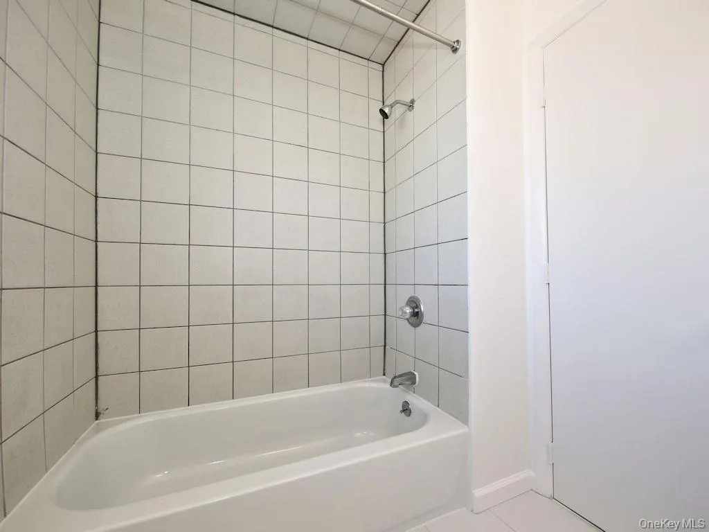 83 Grandview Avenue, Rye Town, NY, 3 Bedrooms Bedrooms, 5 Rooms Rooms,1 BathroomBathrooms,Residential Lease,For Rent,Grandview,0,969977 83 Grandview Avenue, Rye Town, NY, 3 Bedrooms Bedrooms, 5 Rooms Rooms,1 BathroomBathrooms,Residential Lease,For Rent,Grandview,0,969977