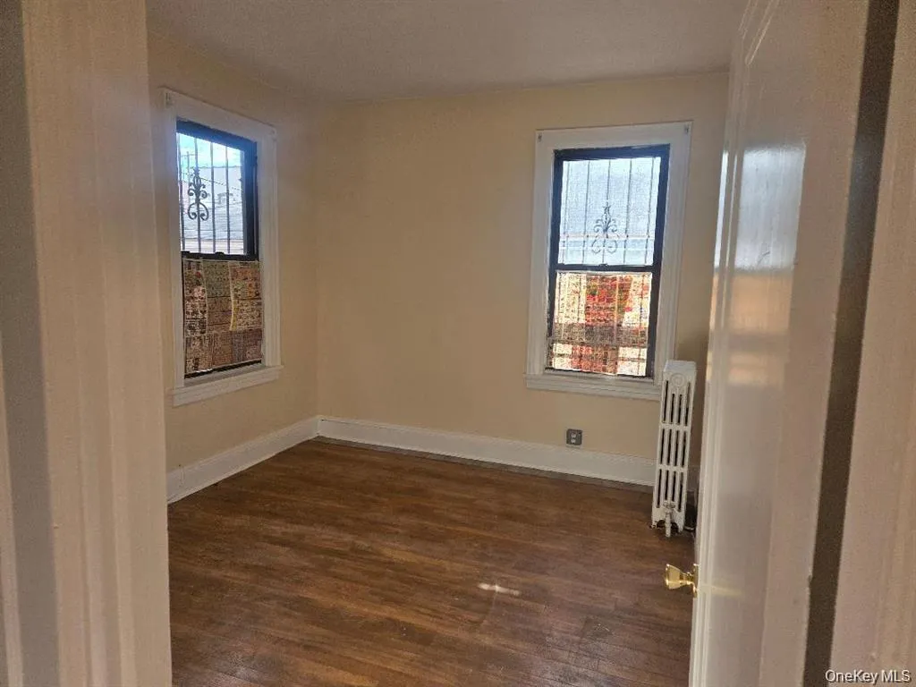 35-20 93 Street, New York, NY, 3 Bedrooms Bedrooms, 5 Rooms Rooms,1 BathroomBathrooms,Residential Lease,For Rent,93 Street,0,969979 35-20 93 Street, New York, NY, 3 Bedrooms Bedrooms, 5 Rooms Rooms,1 BathroomBathrooms,Residential Lease,For Rent,93 Street,0,969979