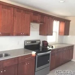 450 Broadway, Long Beach, NY, 3 Bedrooms Bedrooms, 6 Rooms Rooms,1 BathroomBathrooms,Residential Lease,For Rent,Broadway,0,970002 450 Broadway, Long Beach, NY, 3 Bedrooms Bedrooms, 6 Rooms Rooms,1 BathroomBathrooms,Residential Lease,For Rent,Broadway,0,970002
