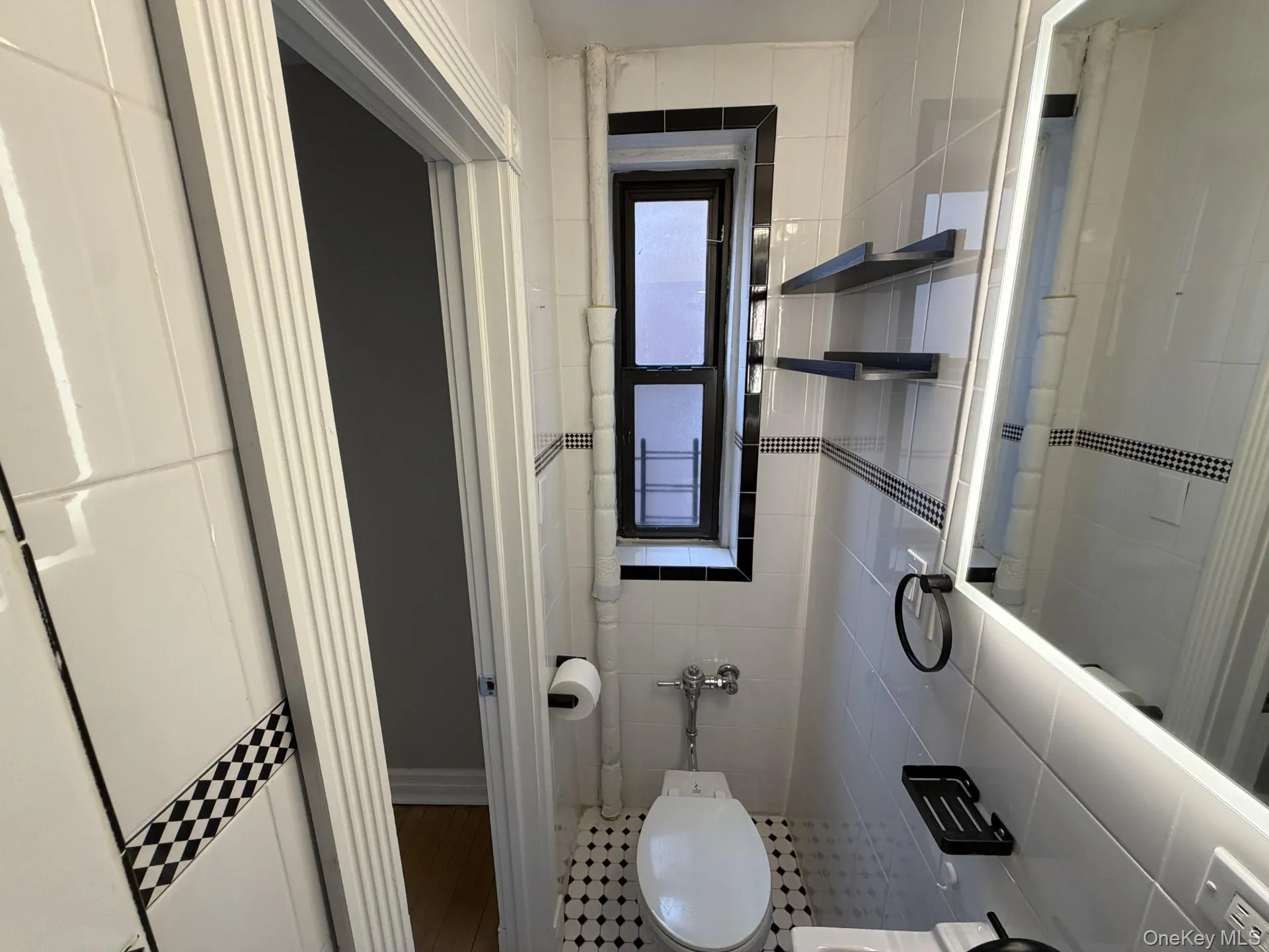 445 240th Street, New York, NY, 2 Bedrooms Bedrooms, 6 Rooms Rooms,2 BathroomsBathrooms,Residential Lease,For Rent,240th,0,970006 445 240th Street, New York, NY, 2 Bedrooms Bedrooms, 6 Rooms Rooms,2 BathroomsBathrooms,Residential Lease,For Rent,240th,0,970006