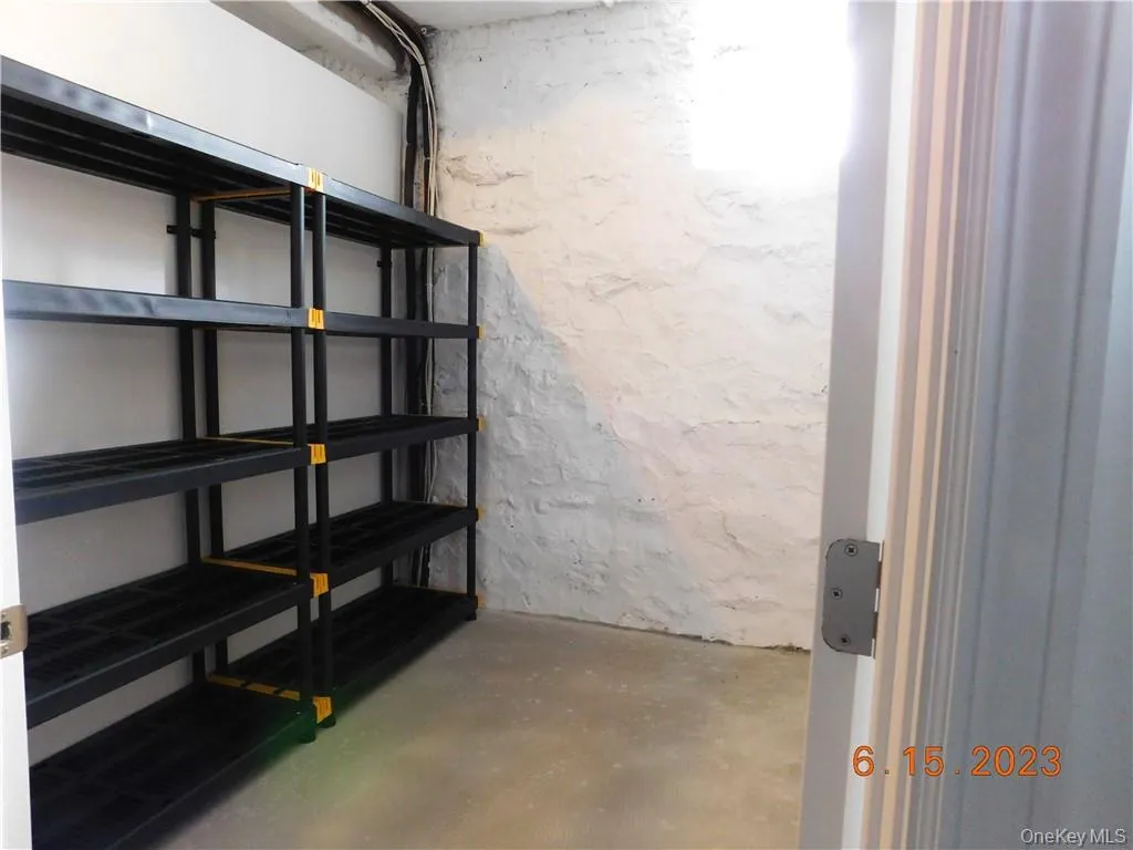 Shelving for tenants use Shelving for tenants use