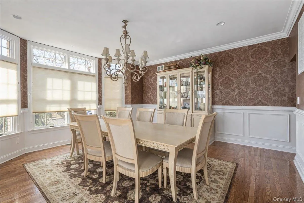 22 Turnberry Court, Huntington, NY, 6 Bedrooms Bedrooms, 12 Rooms Rooms,4 BathroomsBathrooms,Residential Sale,For Rent,Turnberry,0,970033 22 Turnberry Court, Huntington, NY, 6 Bedrooms Bedrooms, 12 Rooms Rooms,4 BathroomsBathrooms,Residential Sale,For Rent,Turnberry,0,970033