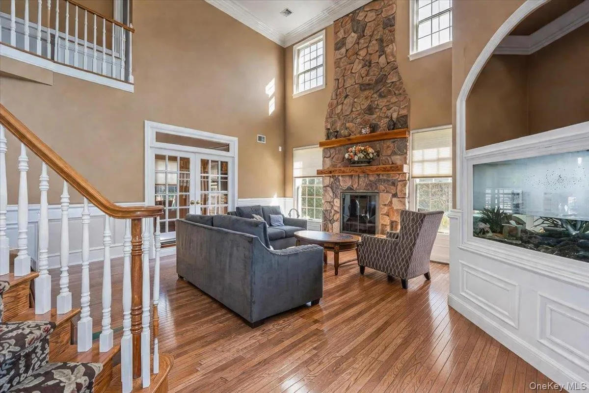 22 Turnberry Court, Huntington, NY, 6 Bedrooms Bedrooms, 12 Rooms Rooms,4 BathroomsBathrooms,Residential Sale,For Rent,Turnberry,0,970033 22 Turnberry Court, Huntington, NY, 6 Bedrooms Bedrooms, 12 Rooms Rooms,4 BathroomsBathrooms,Residential Sale,For Rent,Turnberry,0,970033