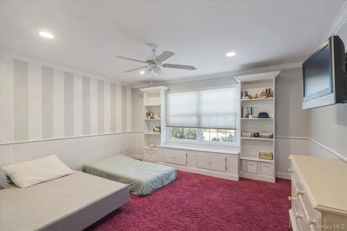 22 Turnberry Court, Huntington, NY, 6 Bedrooms Bedrooms, 12 Rooms Rooms,4 BathroomsBathrooms,Residential Sale,For Rent,Turnberry,0,970033 22 Turnberry Court, Huntington, NY, 6 Bedrooms Bedrooms, 12 Rooms Rooms,4 BathroomsBathrooms,Residential Sale,For Rent,Turnberry,0,970033